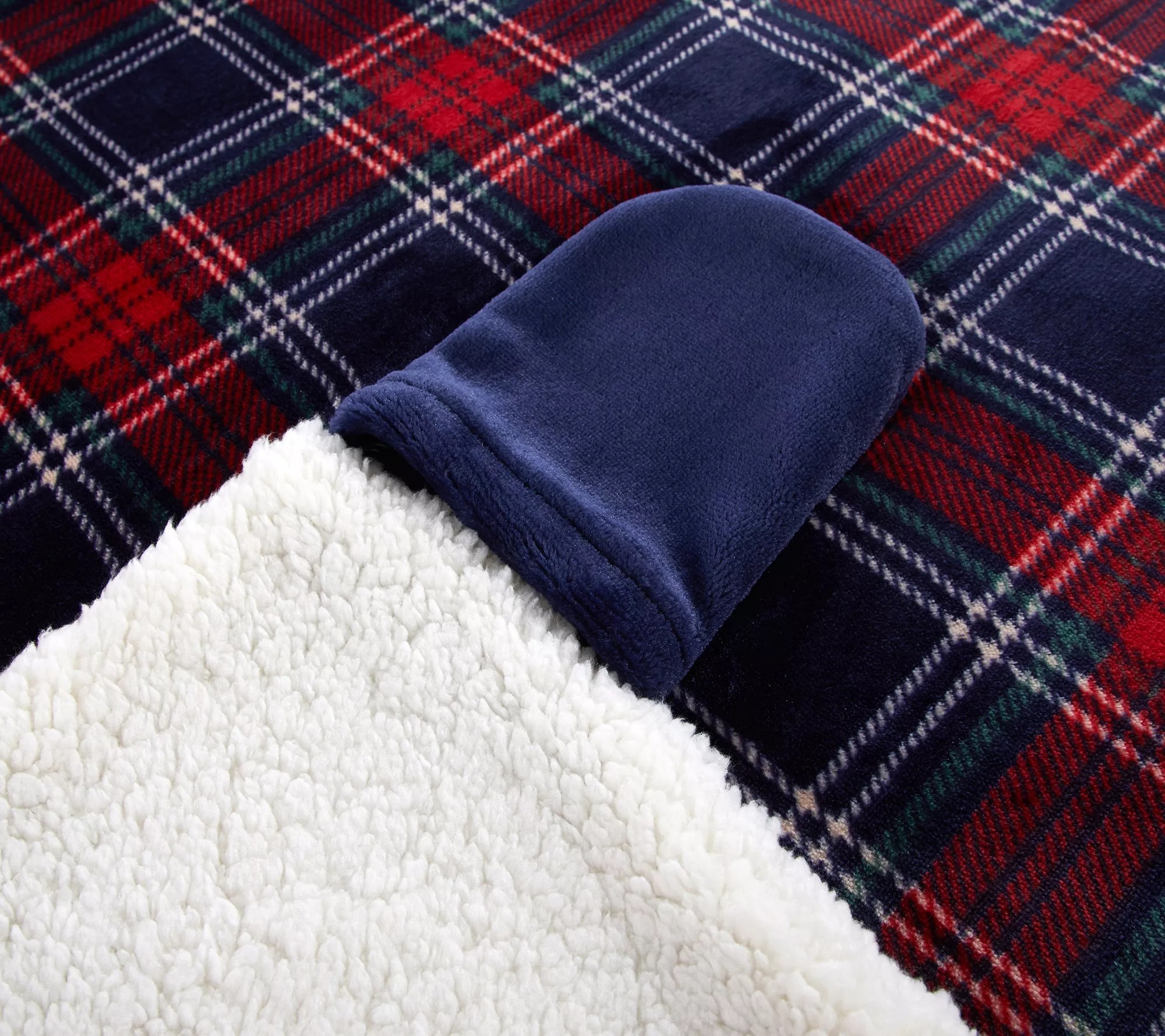 Dearfoams Adult Hooded Throw Red Tartan
