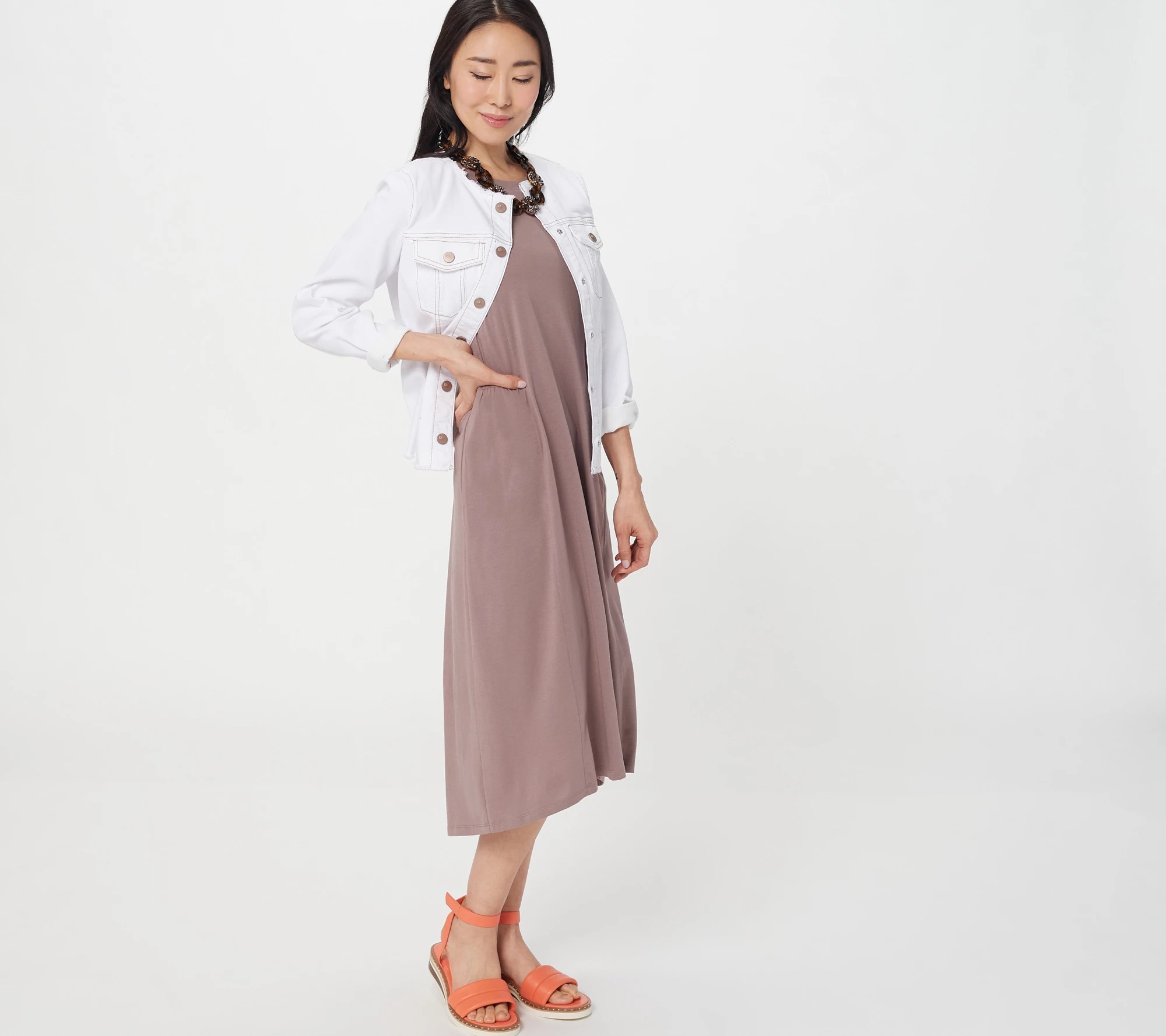 (QVC) 2022 Lunchtime Specials