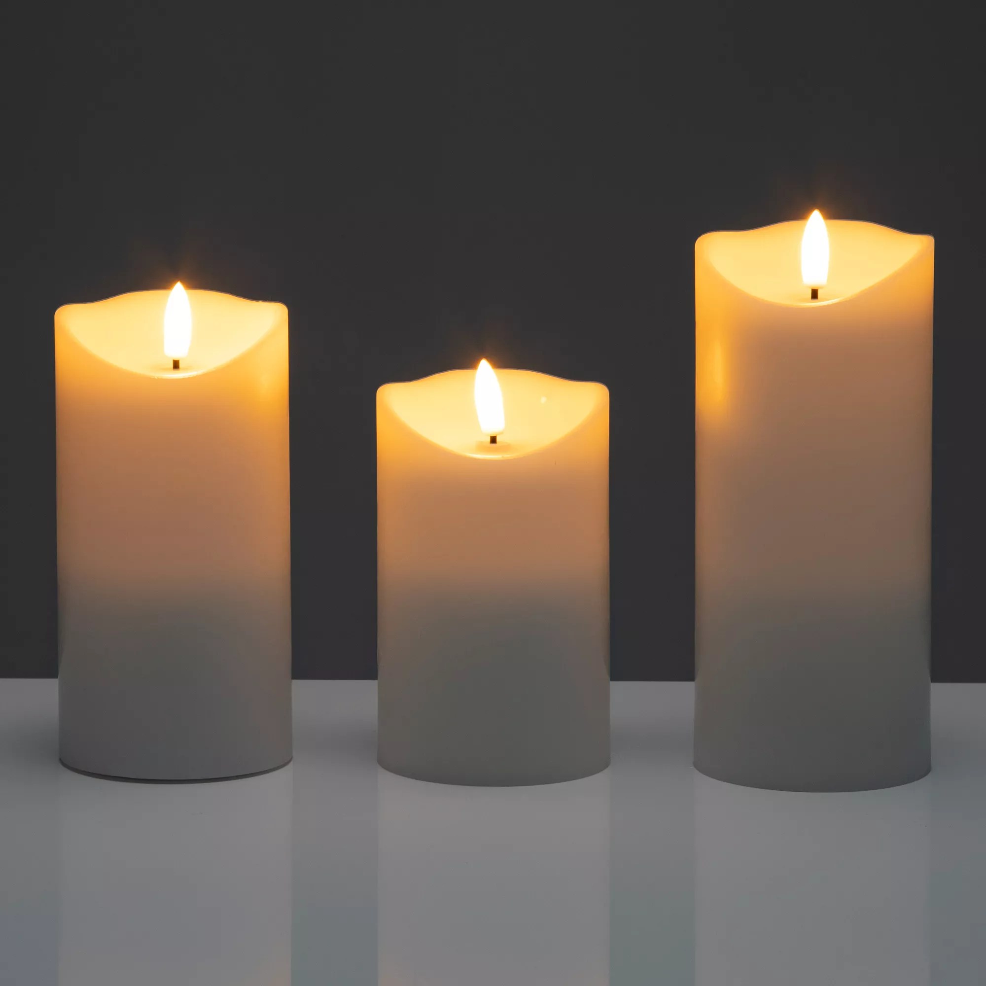 ELAMBIA Longlife 3 LEDKerzen Brenndauer 1.500h Flamme Luma 12,5, 15