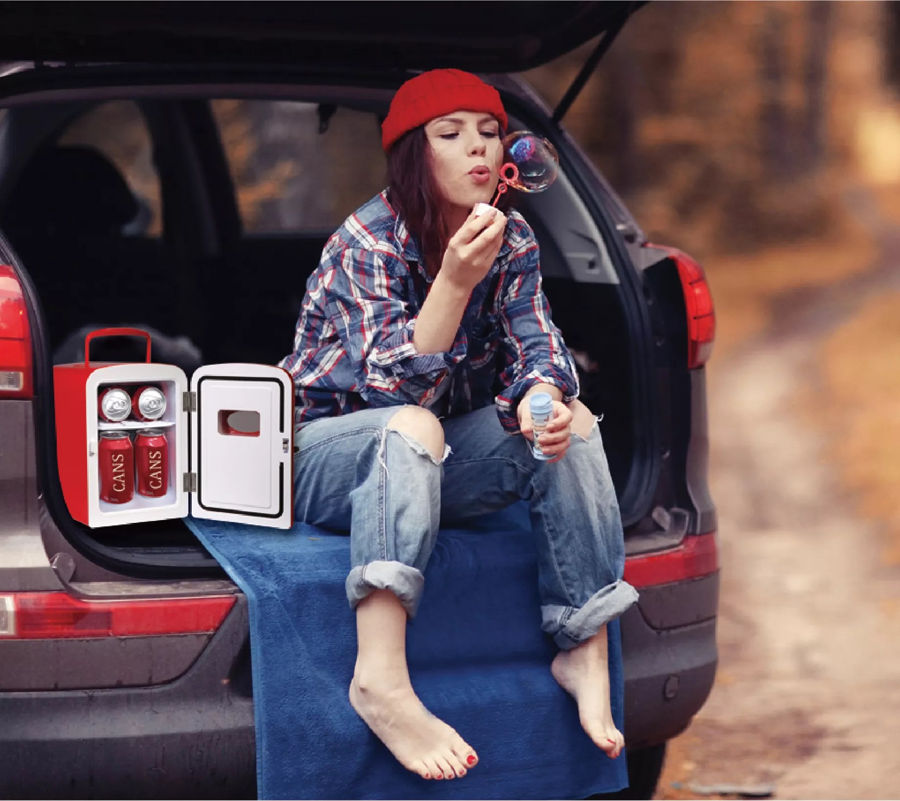 Frigidaire 6 Can Mini Portable Compact Personal Fridge