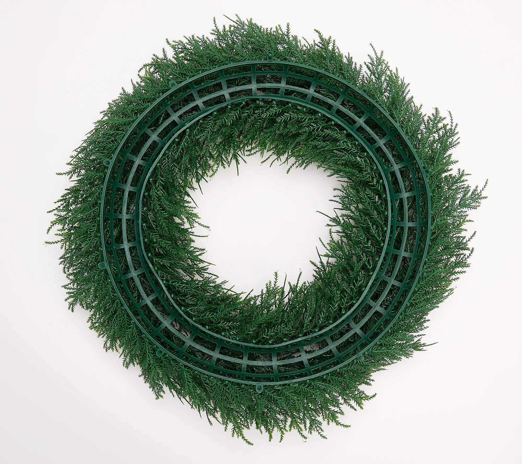 "As Is" Wicker Park 22" Cedar Wreath