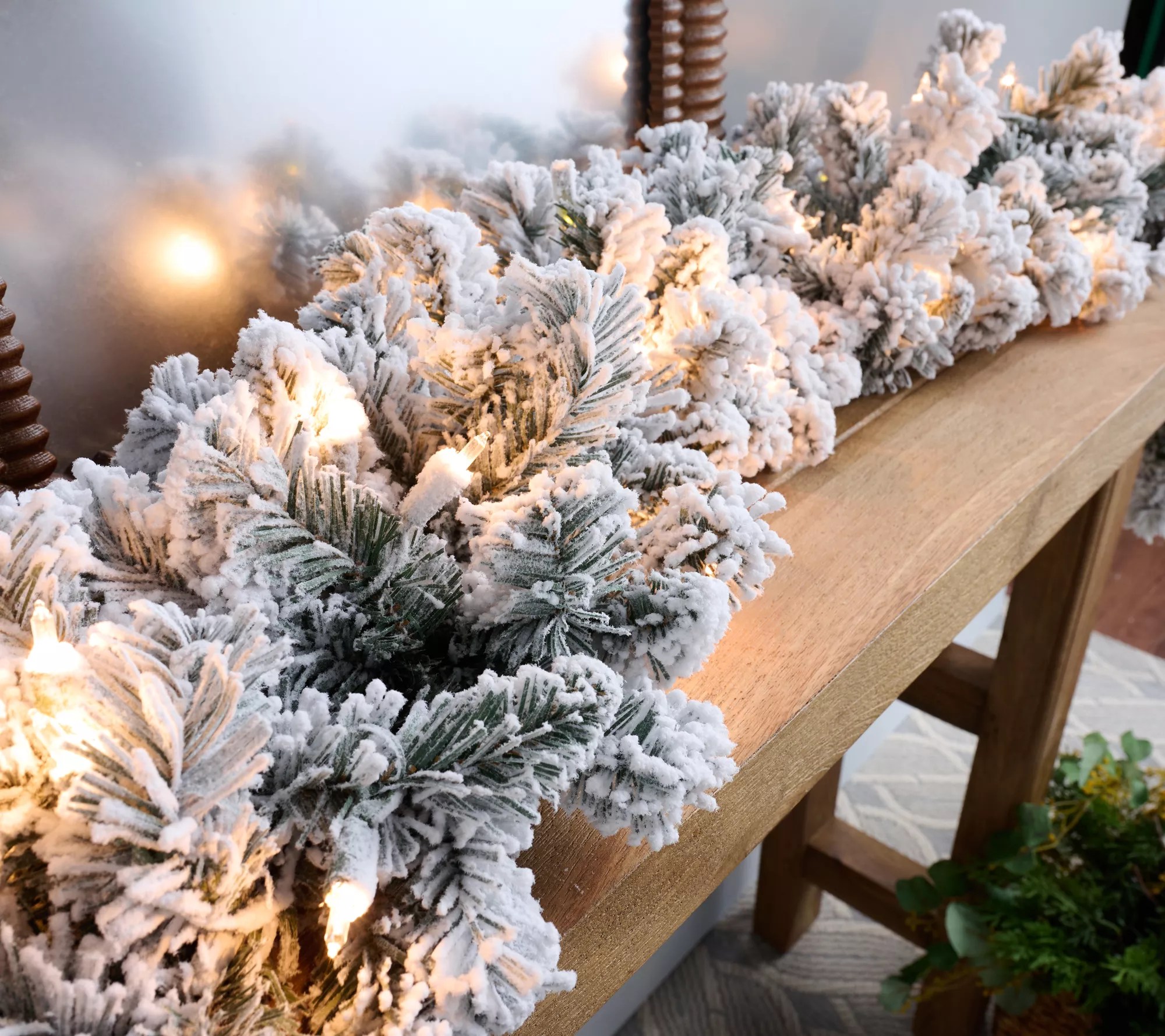 Bethlehem Lights Deluxe PlugIn HeavyDuty 6' Garland