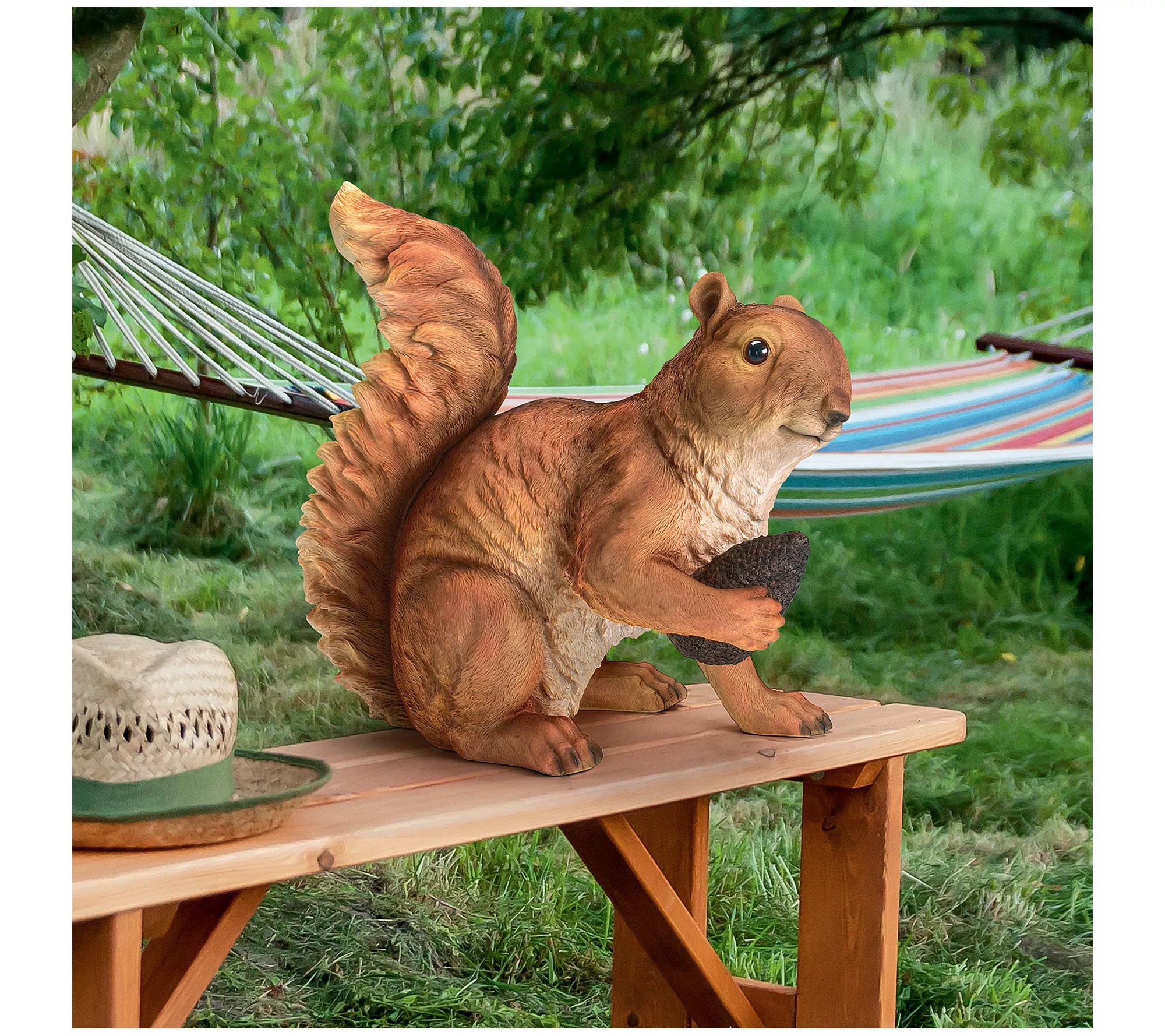 Design Toscano Garden Wiley of the Forest Squirrel Statue