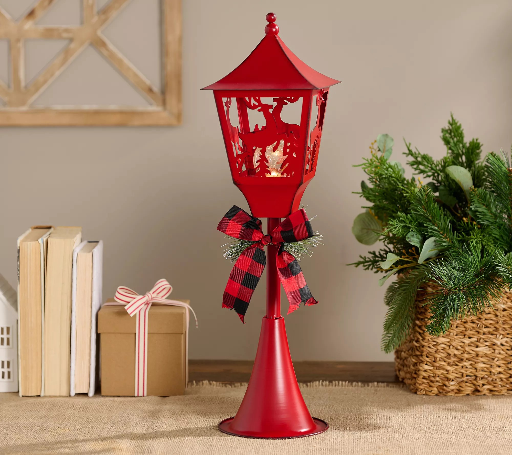 Barbara King 22" Illuminated Lamppost Decor with Holiday Icon