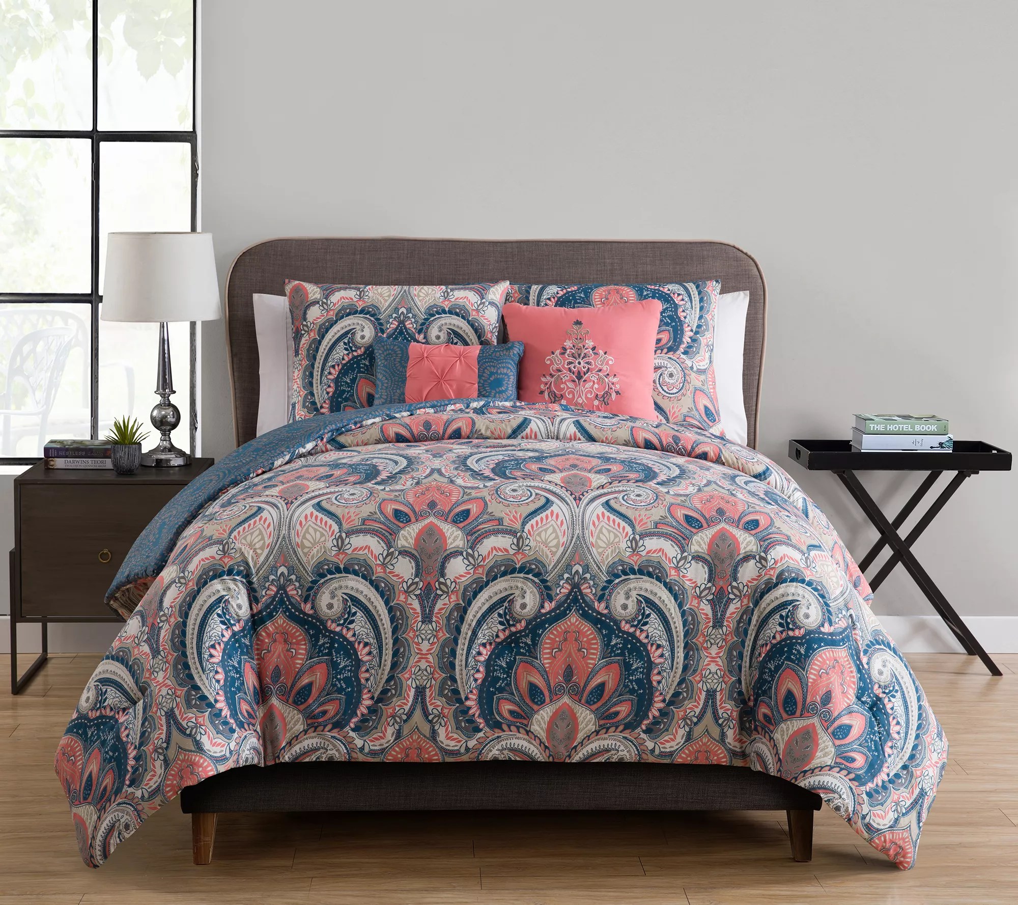 VCNY Casa Real 4Piece Comforter Set Twin