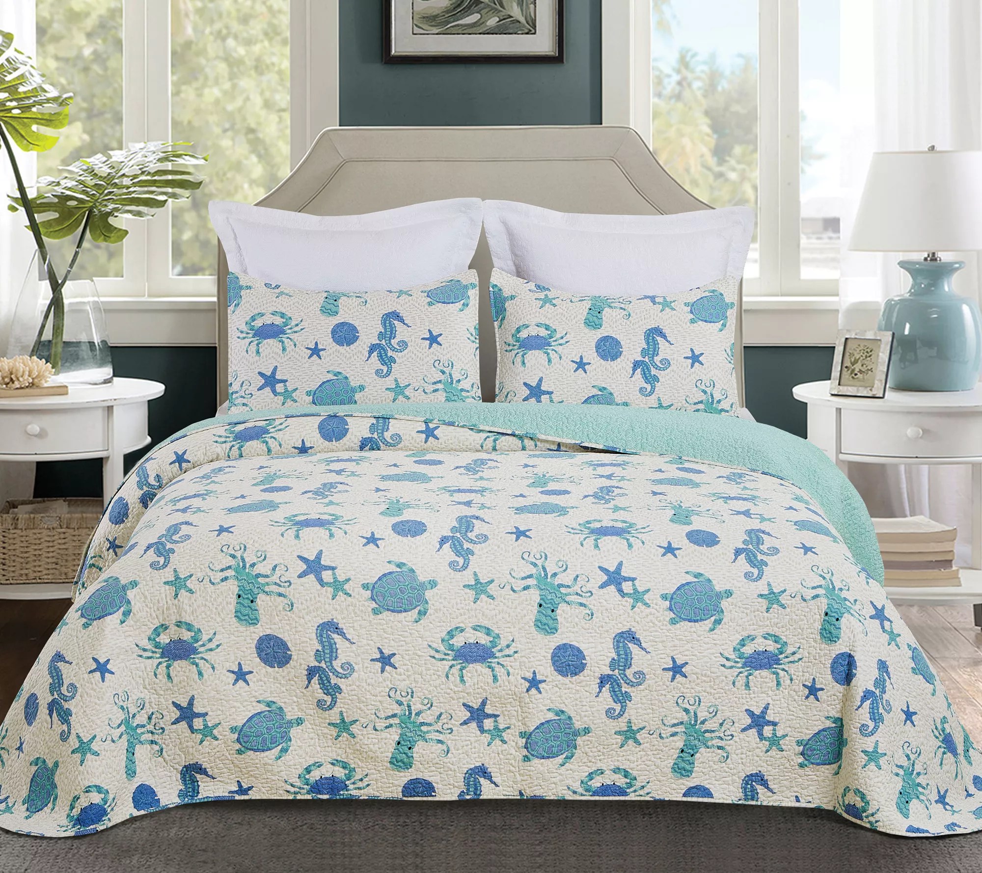 C&F Home Brisbane Queen Bedspread