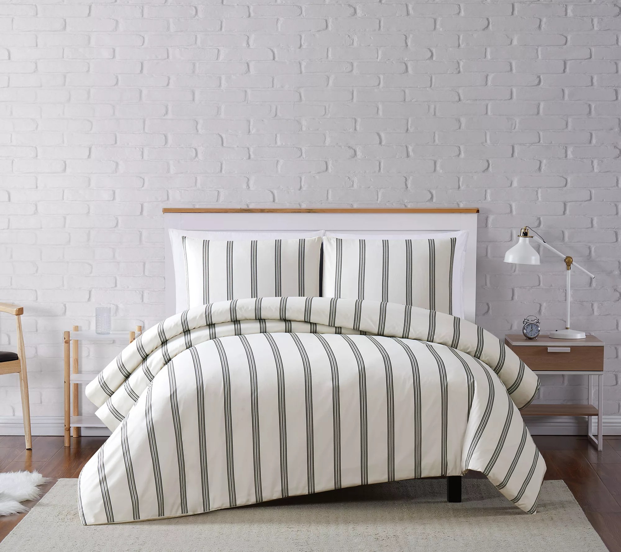 Truly Soft Millennial Stripe Full/Queen Duvet Cover Set