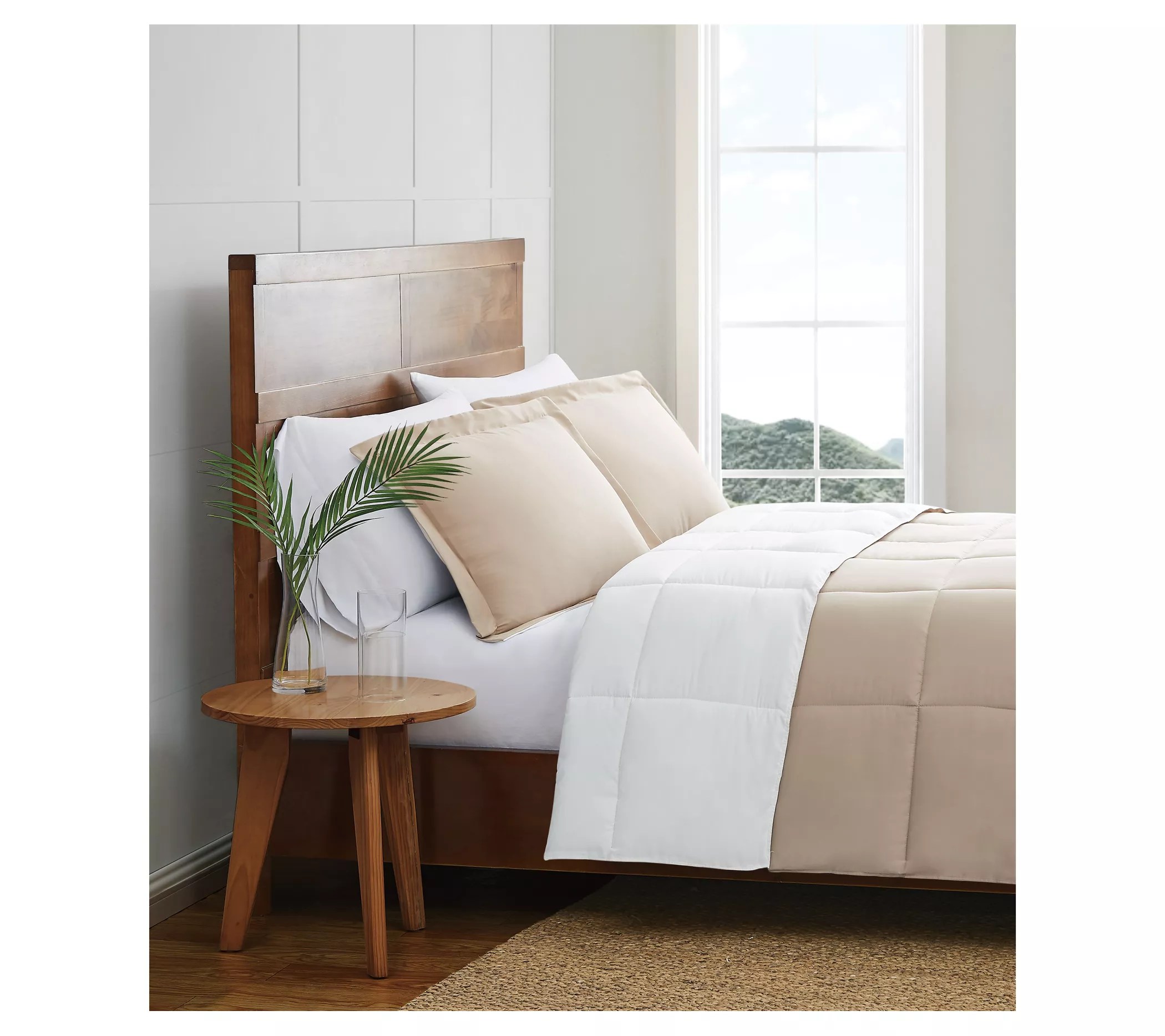 Truly Soft Everyday Reversible Full/Queen Comforter Set