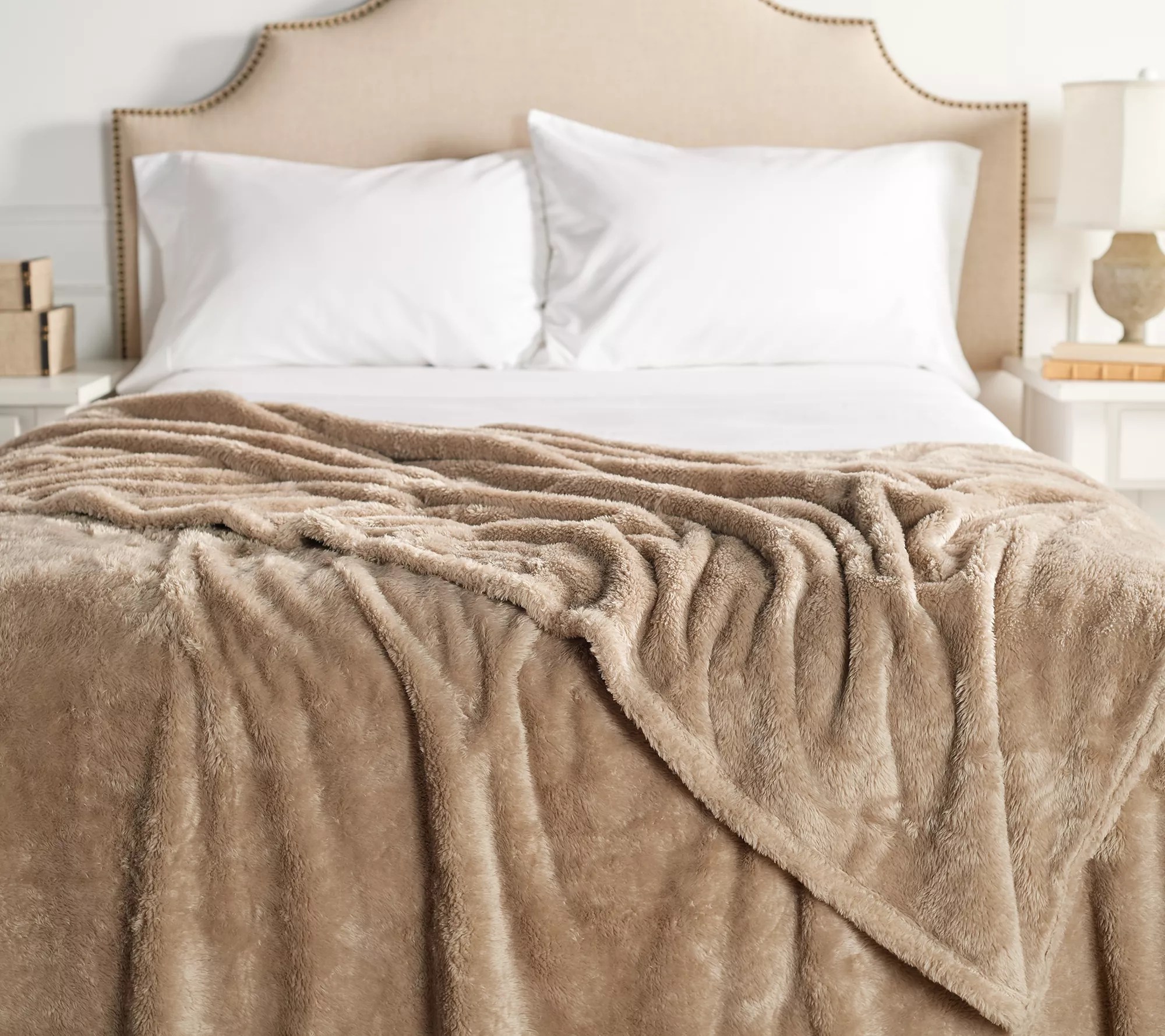 Berkshire Blanket Full Fluffie Blanket