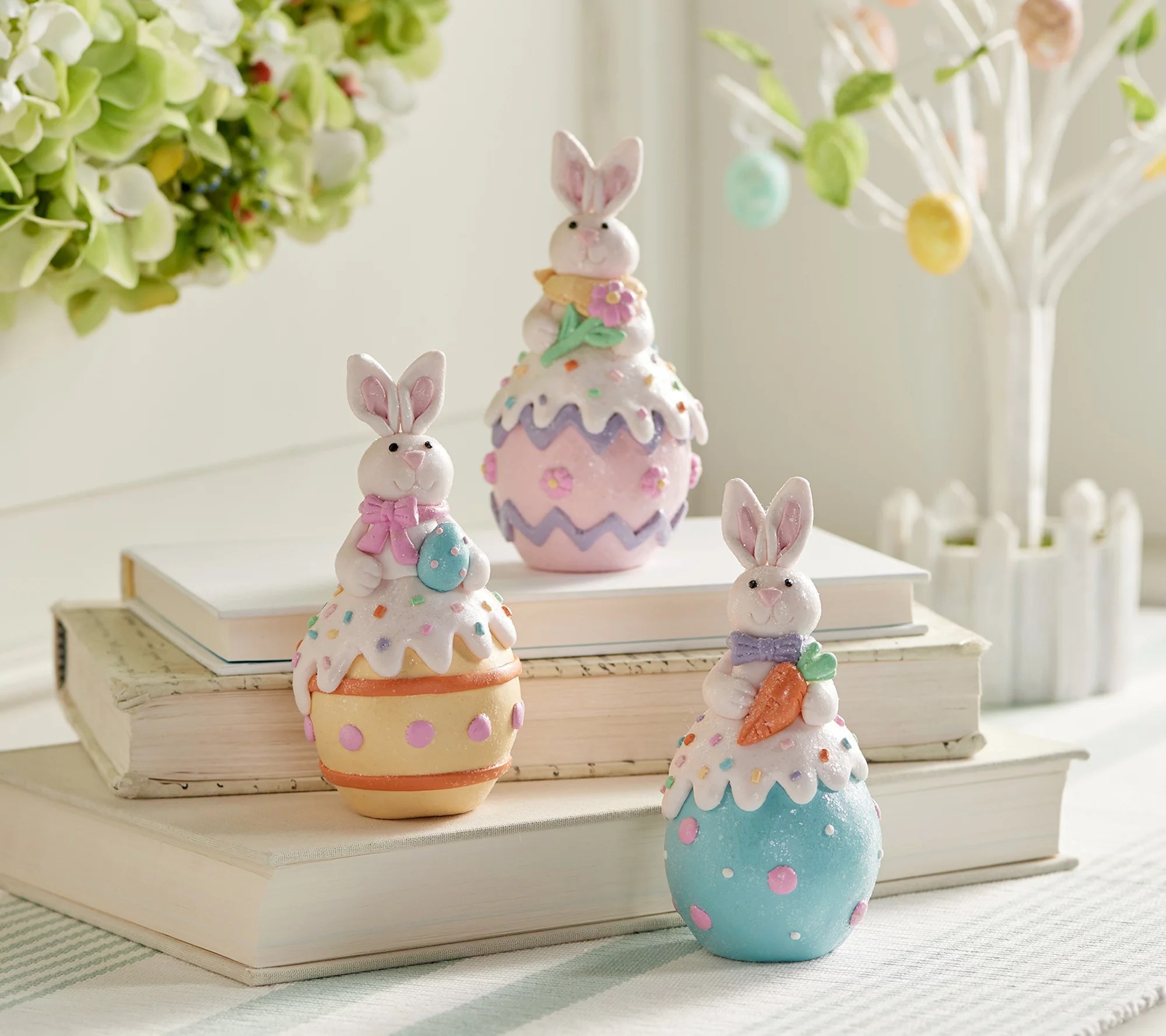 Set of 3 Sugared Bunnies with Easter Egg by Valerie
