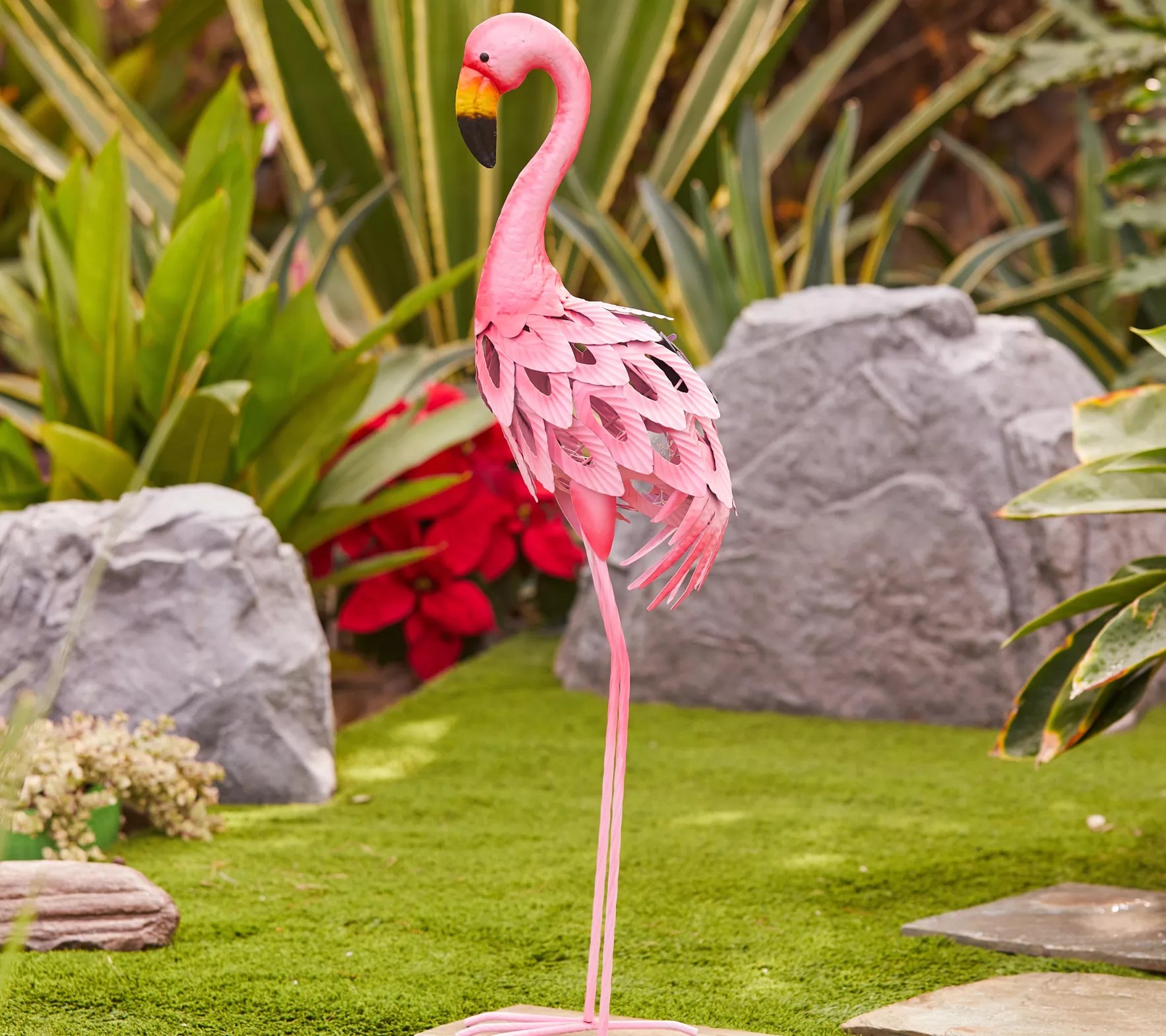 LuxenHome 34" H Pink Flamingo Outdoor Metal Garen Statue