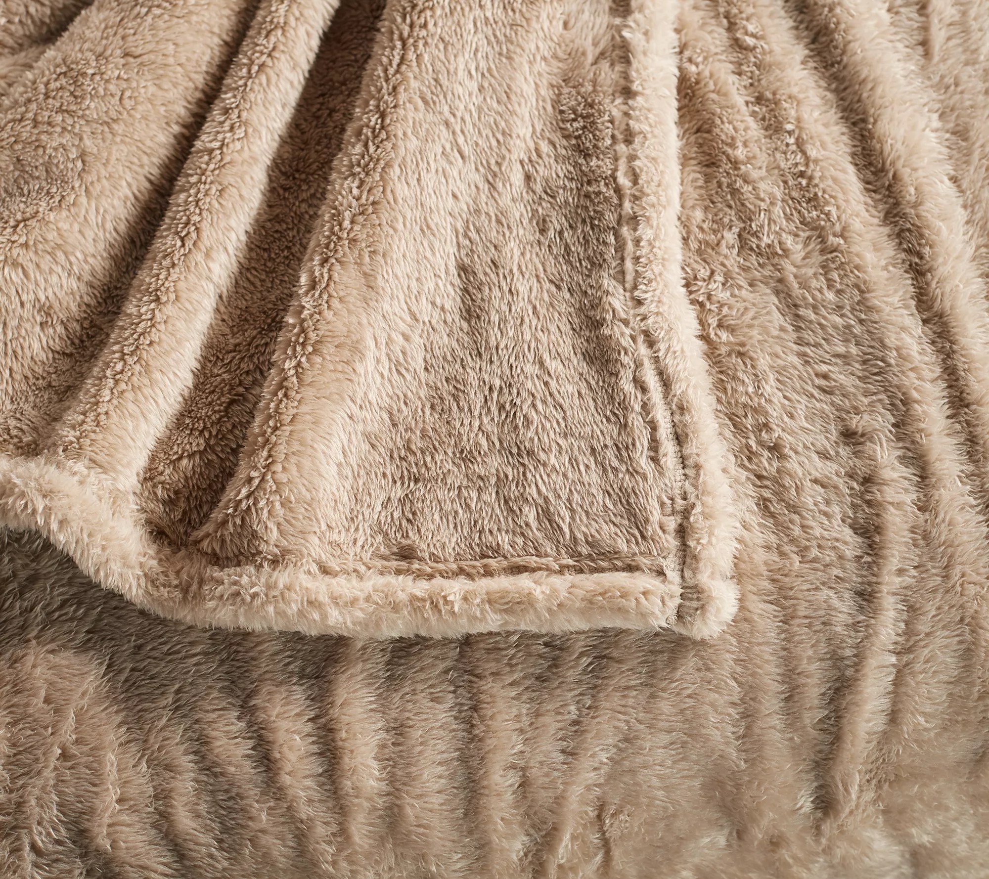 Berkshire Blanket Queen Fluffie Blanket