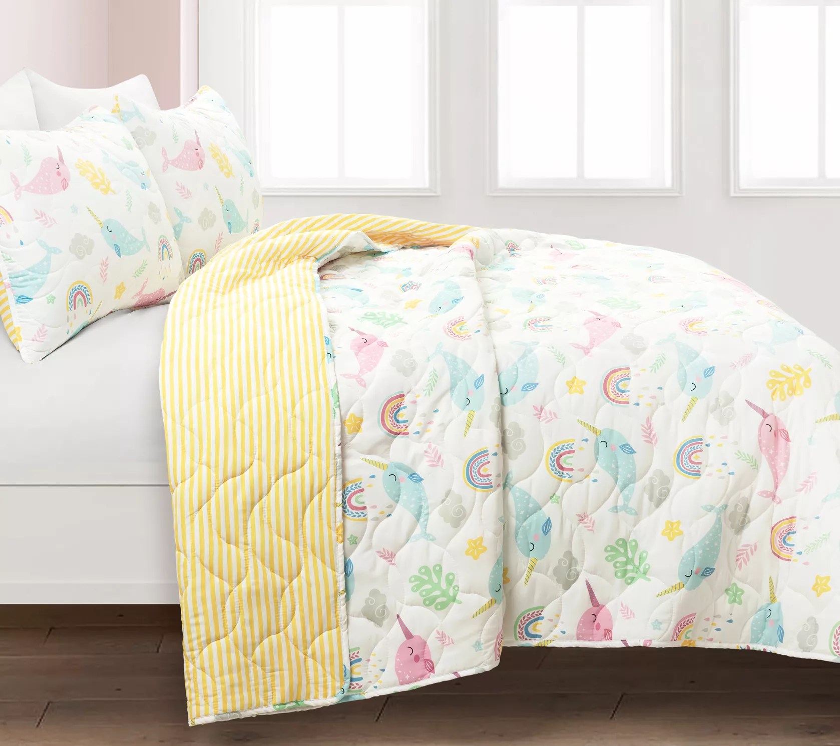 Lush Decor Magical Narwhal 2Pc Twin Quilt Set