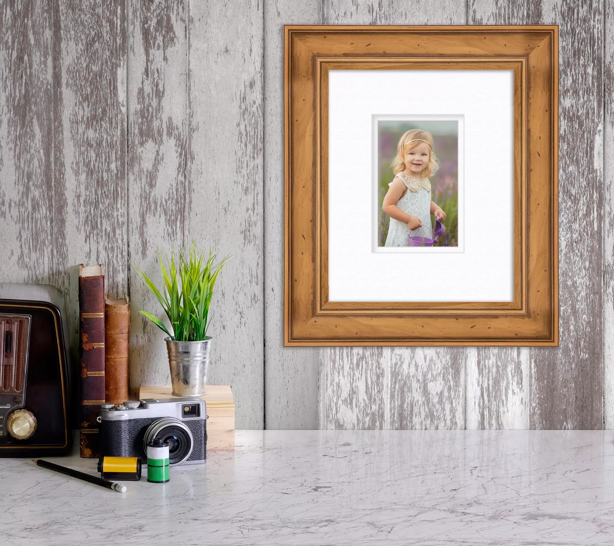 Courtside Market IndRustic Natural 8x10 Frame with 4x6 Opening