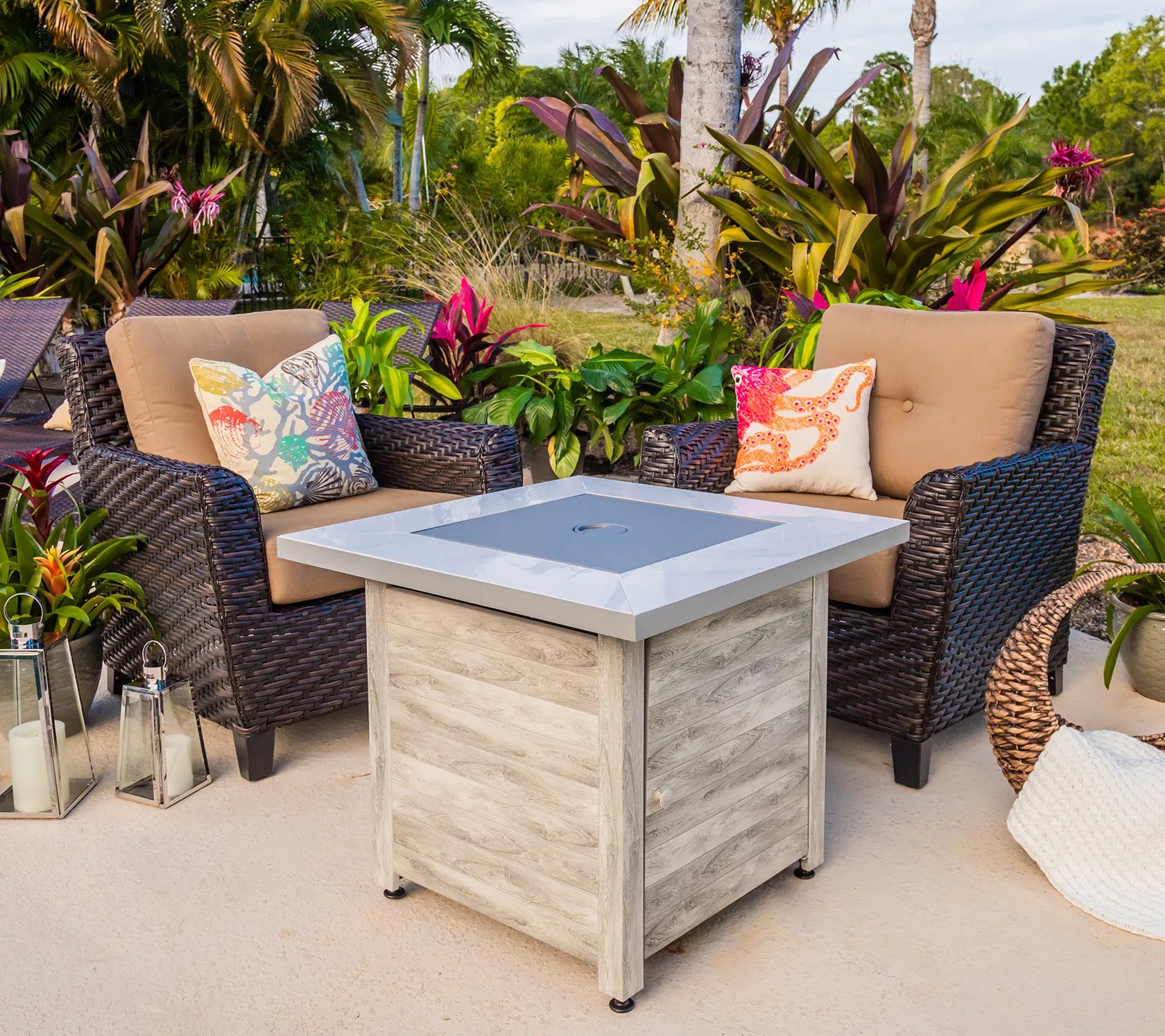 Endless Summer The Chesapeake LP Gas Fire Pit b y Mr. BarBQ