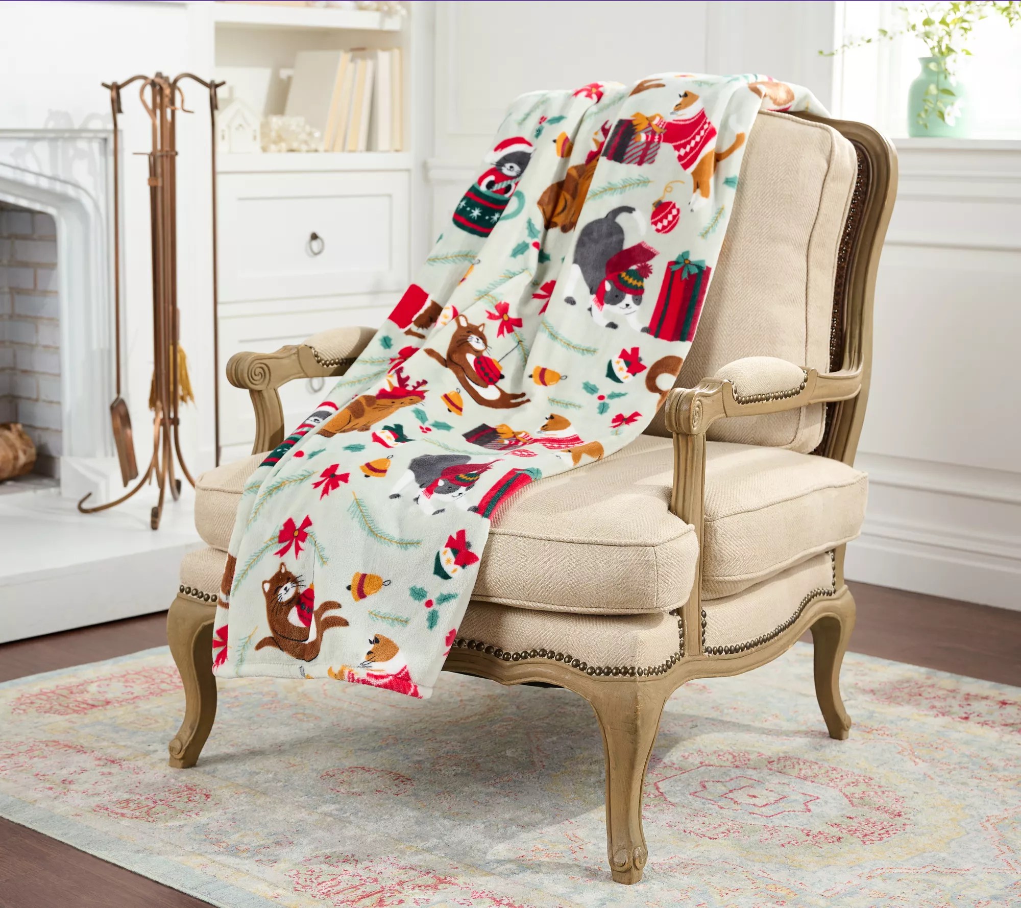Berkshire Oversized VelvetSoft Whimsical Holiday Throw