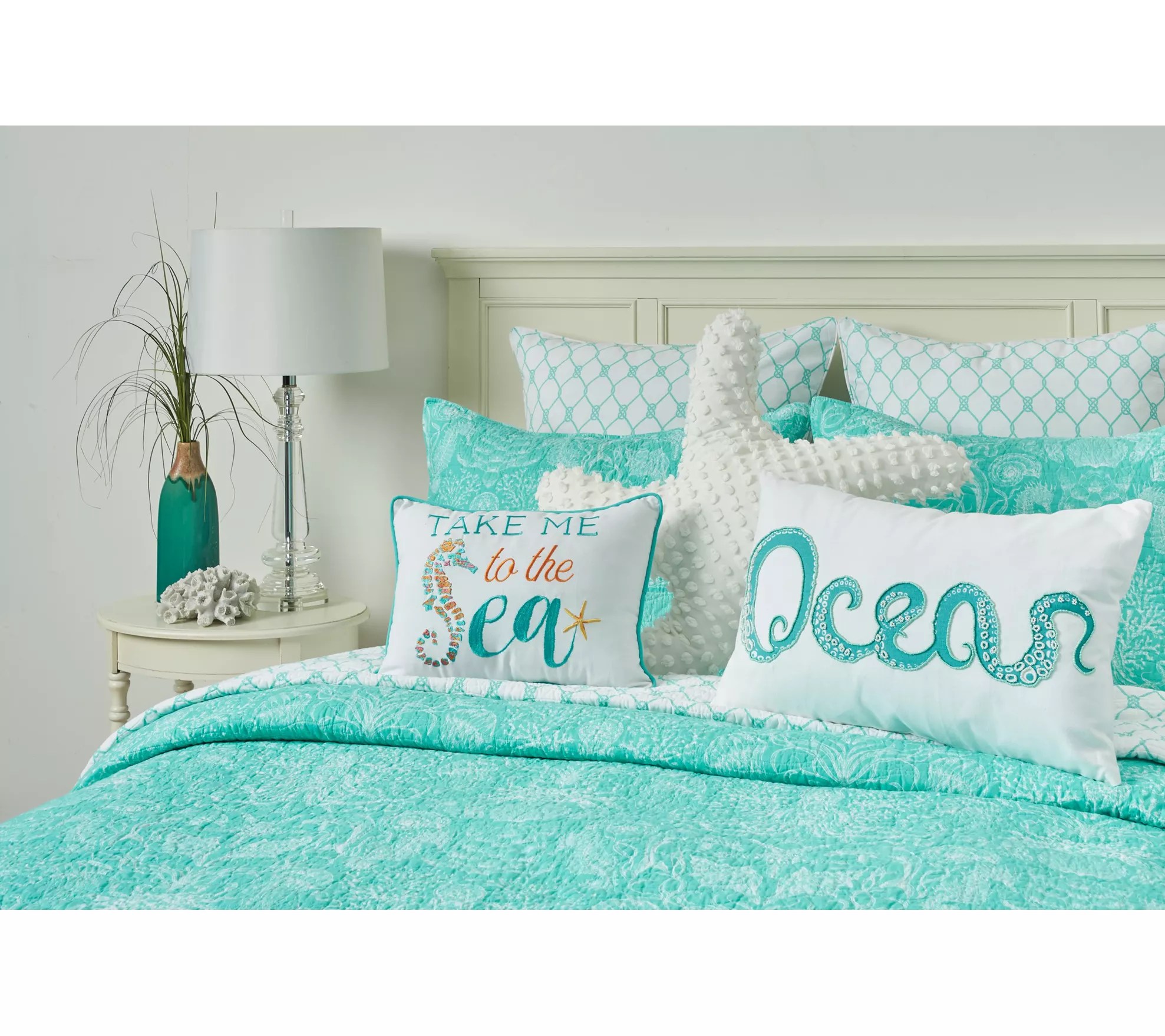 14" x 22" Octi Ocean Beaded Throw Pillow by Valerie