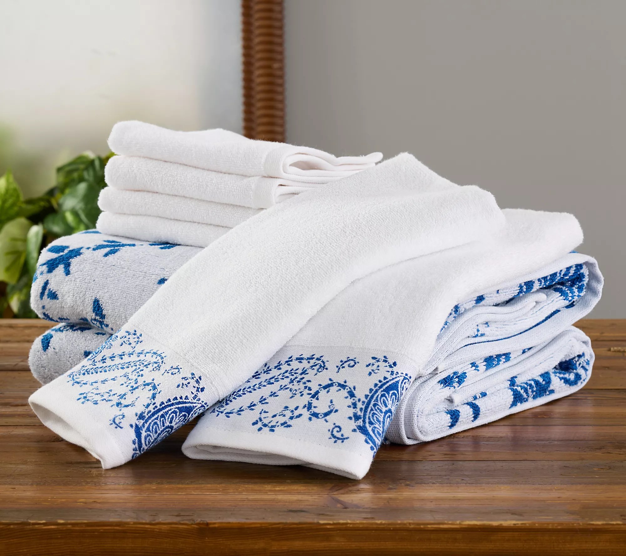 Northern Nights 8 Piece Cotton Towel Set