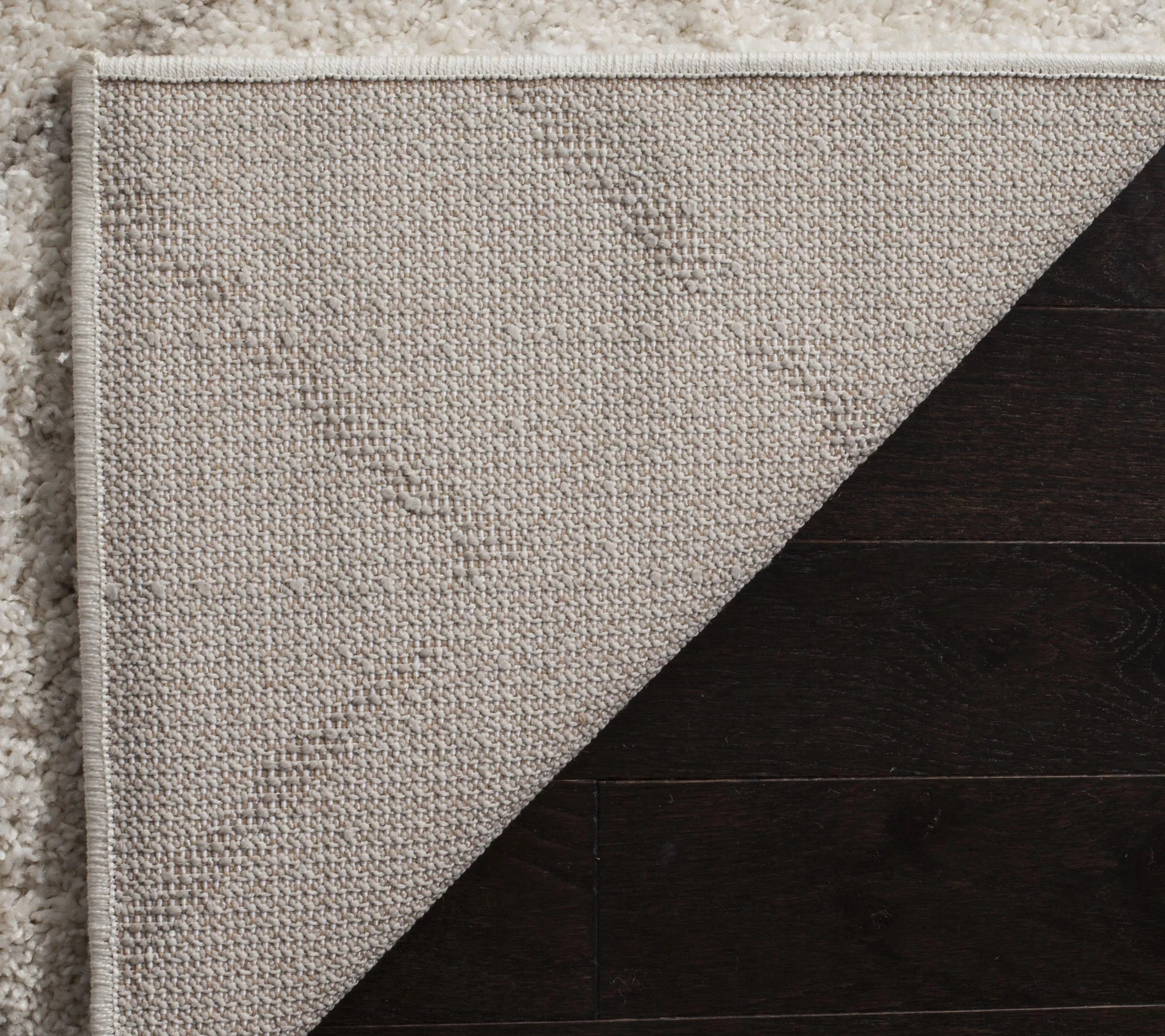 Safavieh 4' x 6' Tucson Arizona Shag Rug