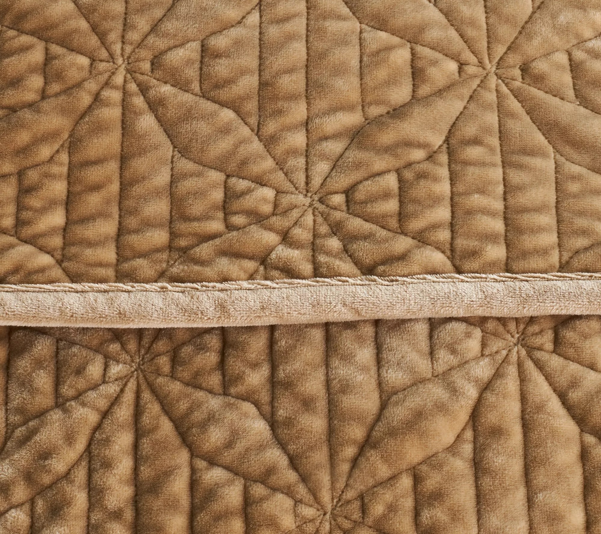 London Fog Baby Velvet Twin Quilt