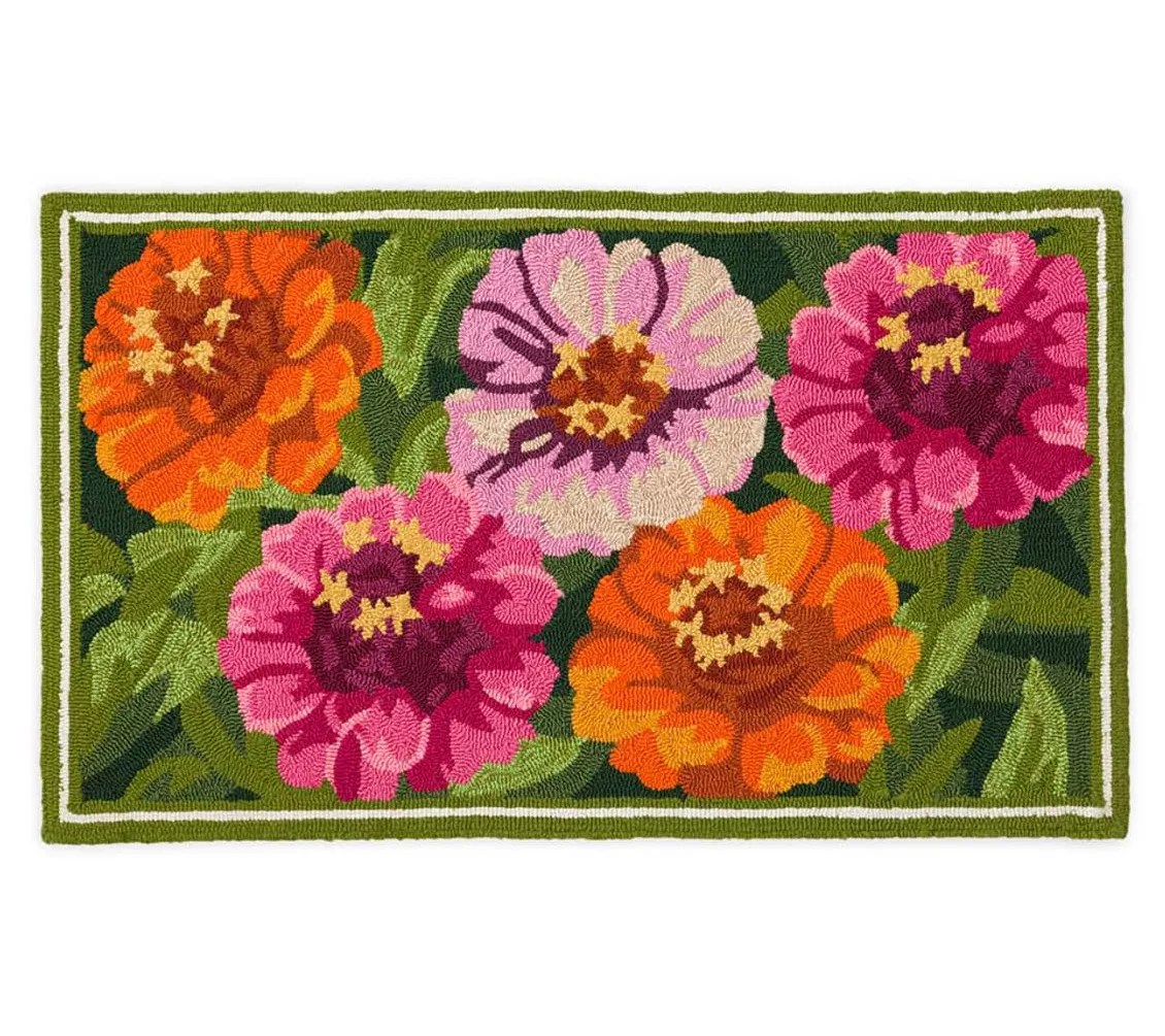 Plow & Hearth Indoor/Outdoor Zinnia Hooked Polypropylene Rug