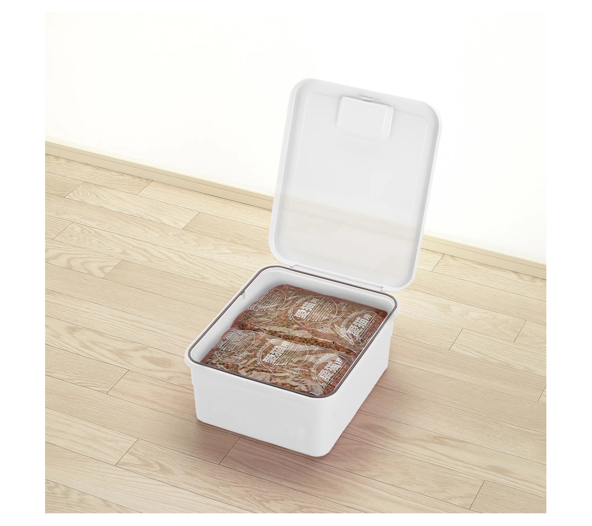 Richell Pet Food Container