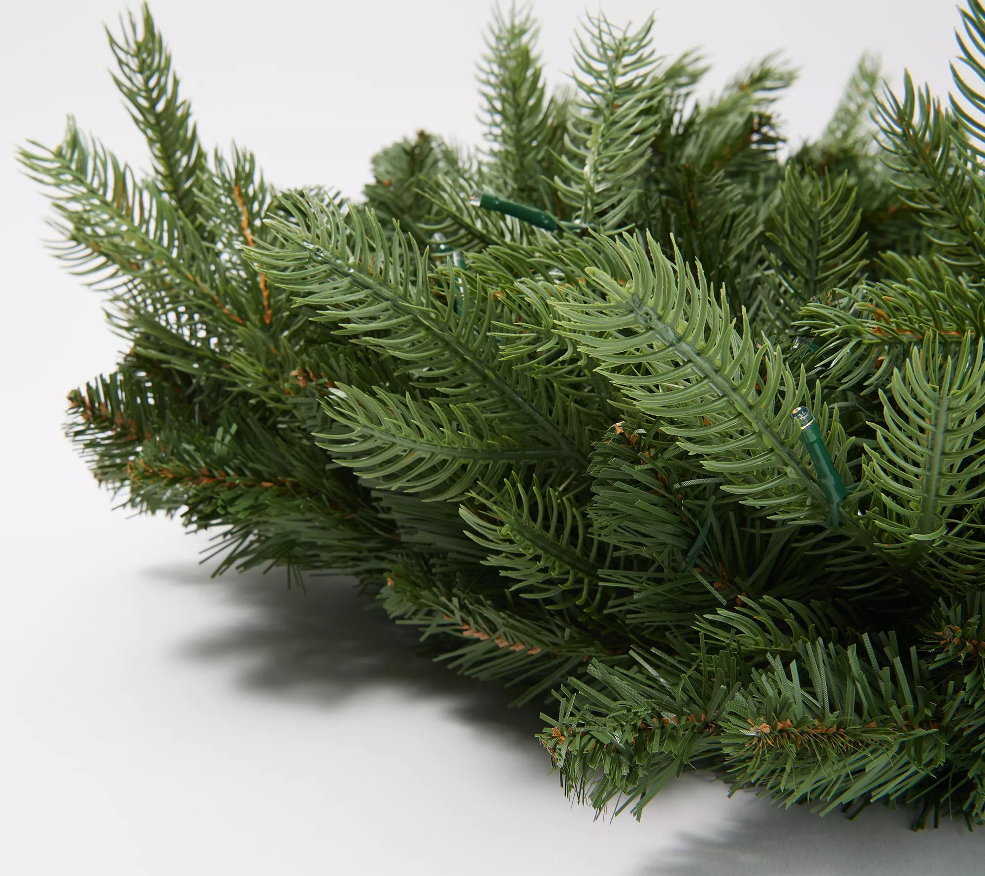 Bethlehem Lights Shenandoah 26" Wreath with 2in1 Lighting