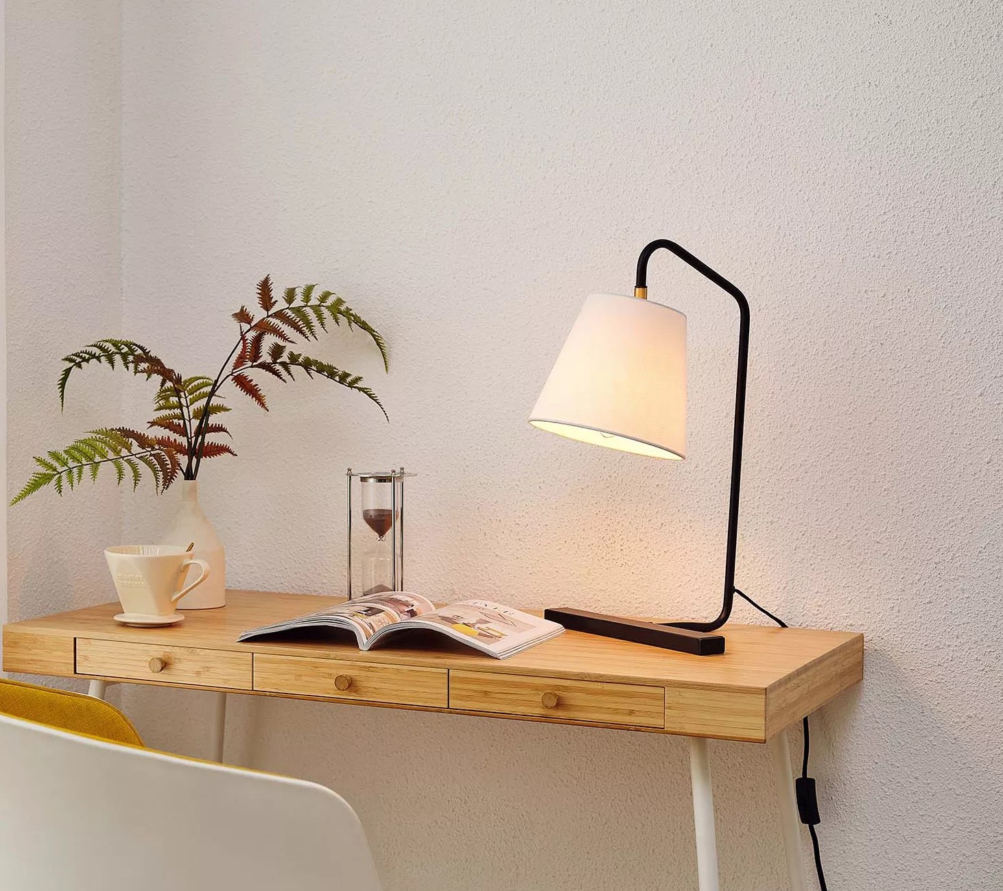 Globe Electric Charvi 20" Desk Lamp With FabricShade