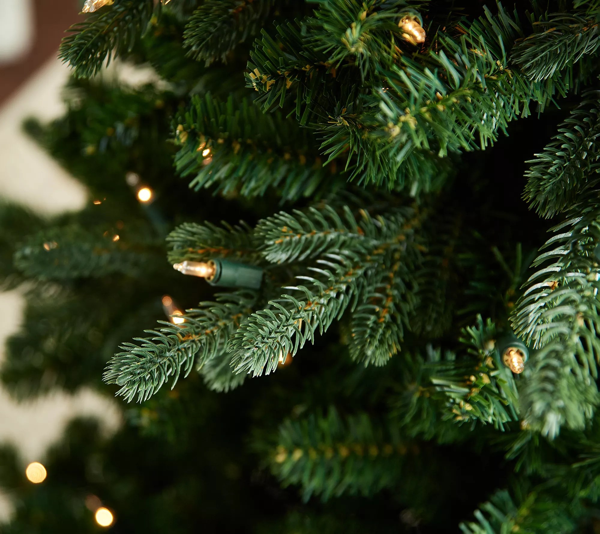 Bethlehem Lights 9' Upswept Spruce Tree