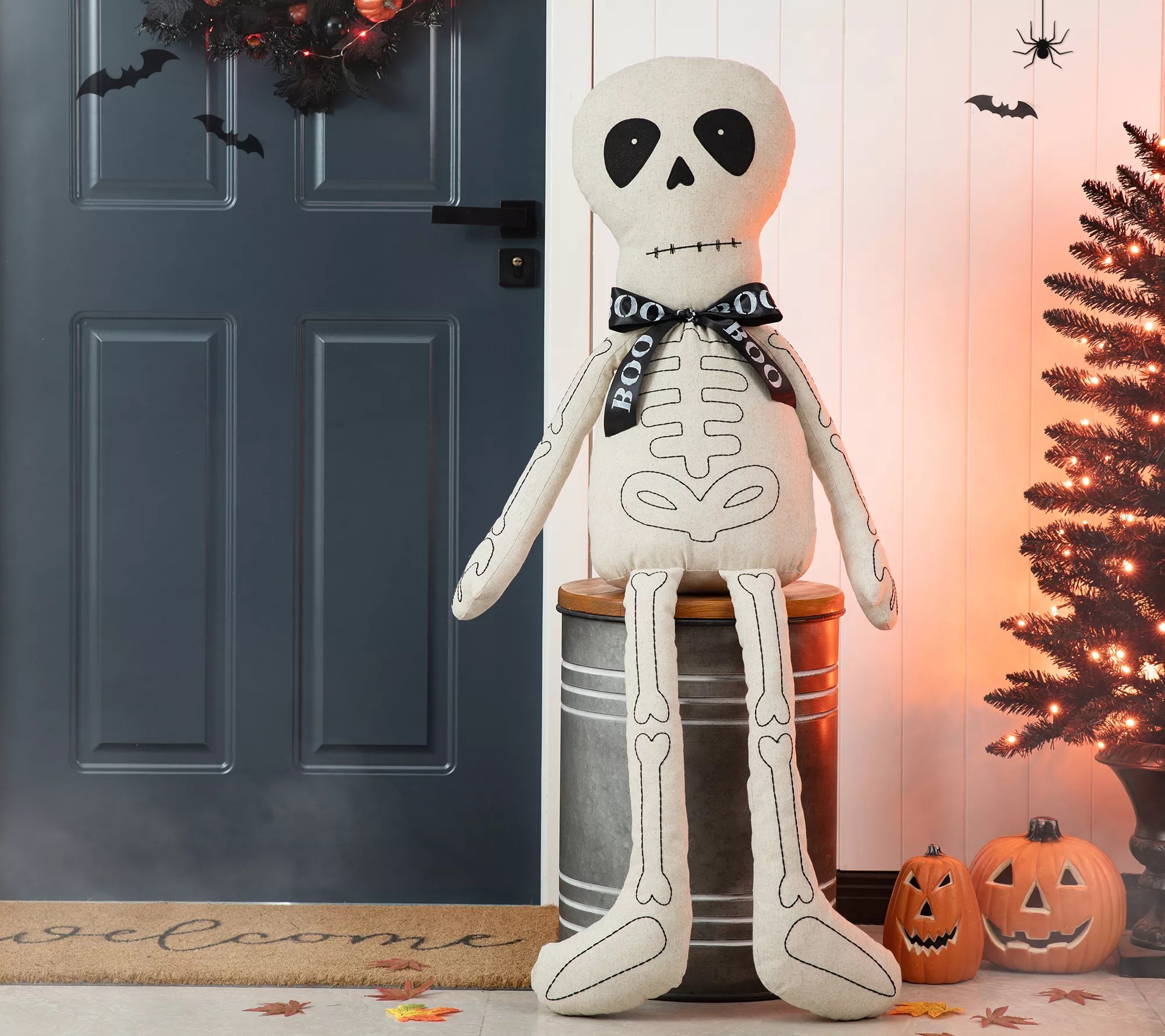 Glitzhome 47''H Fabric Halloween Skeleton Sitter Porch Decor