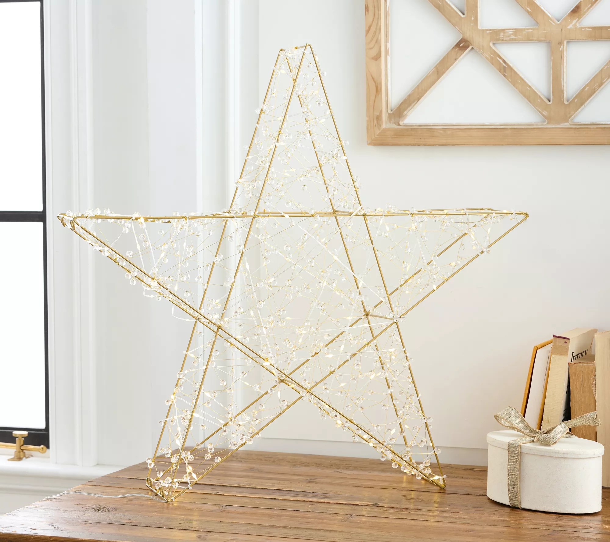 Martha Stewart 28" Indoor/ Outdoor Crystal Star with 100 Lights