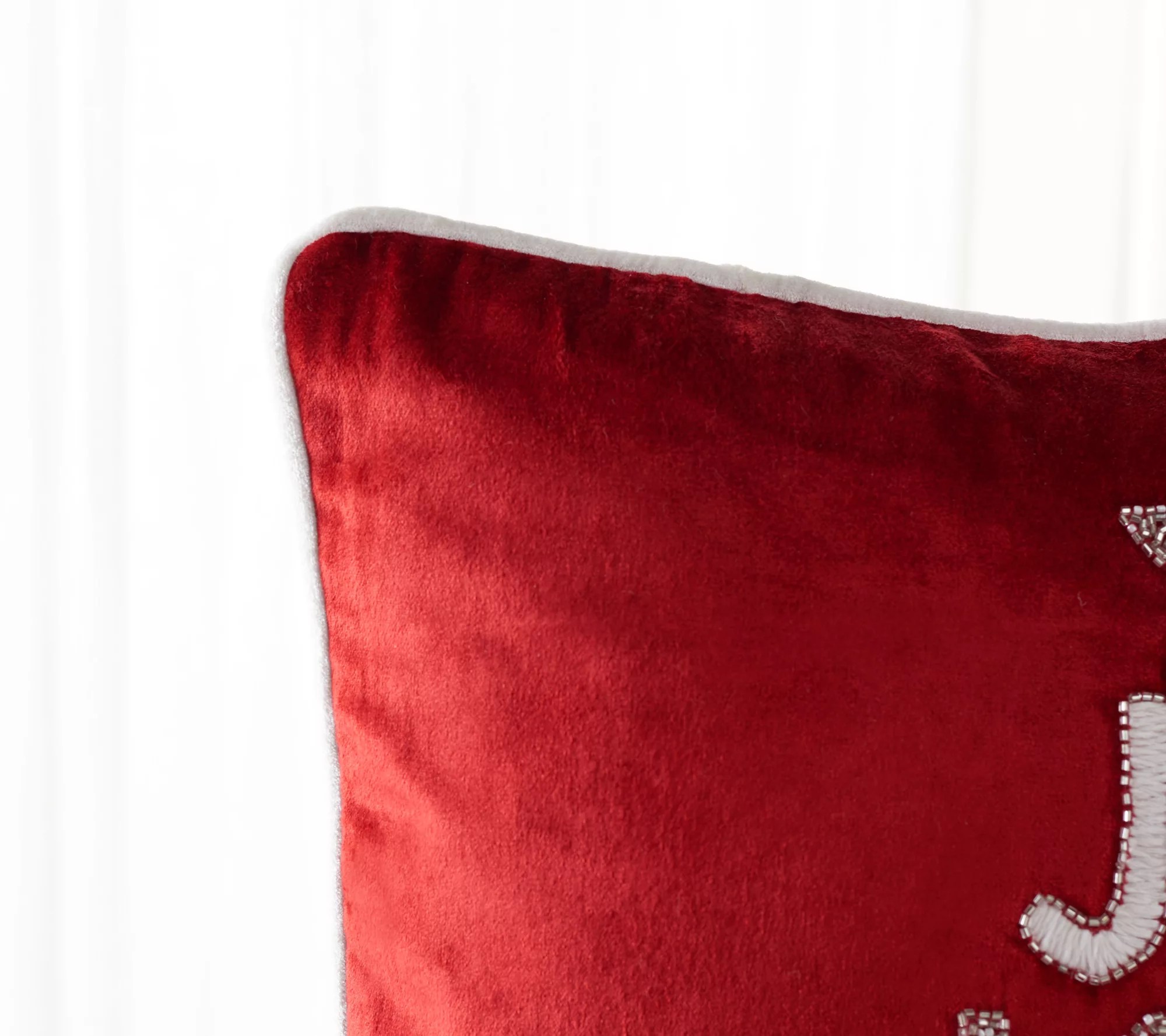 Safavieh Peace And Joy Pillow