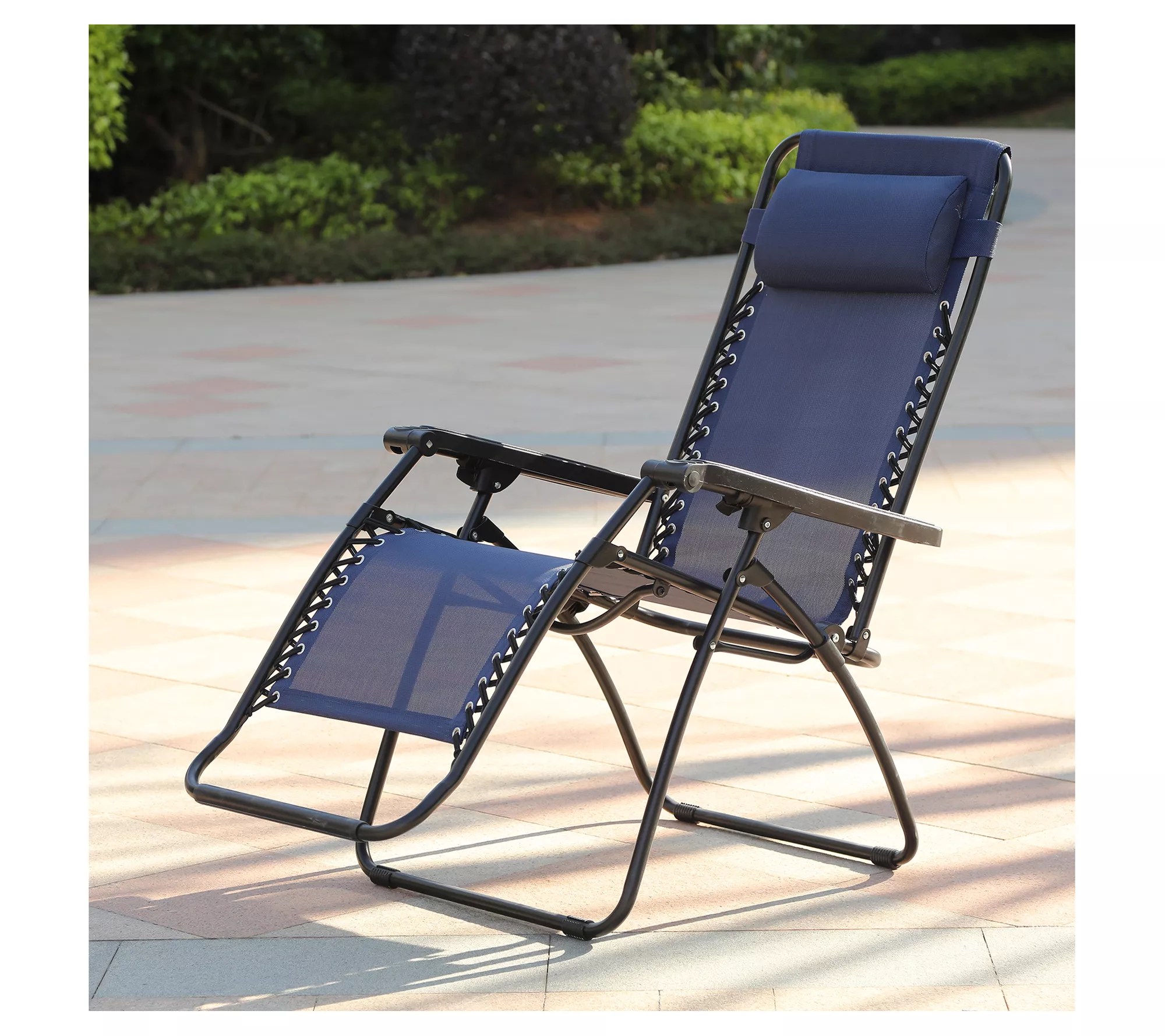 LuxenHome Zero Gravity Patio Lounge Chair