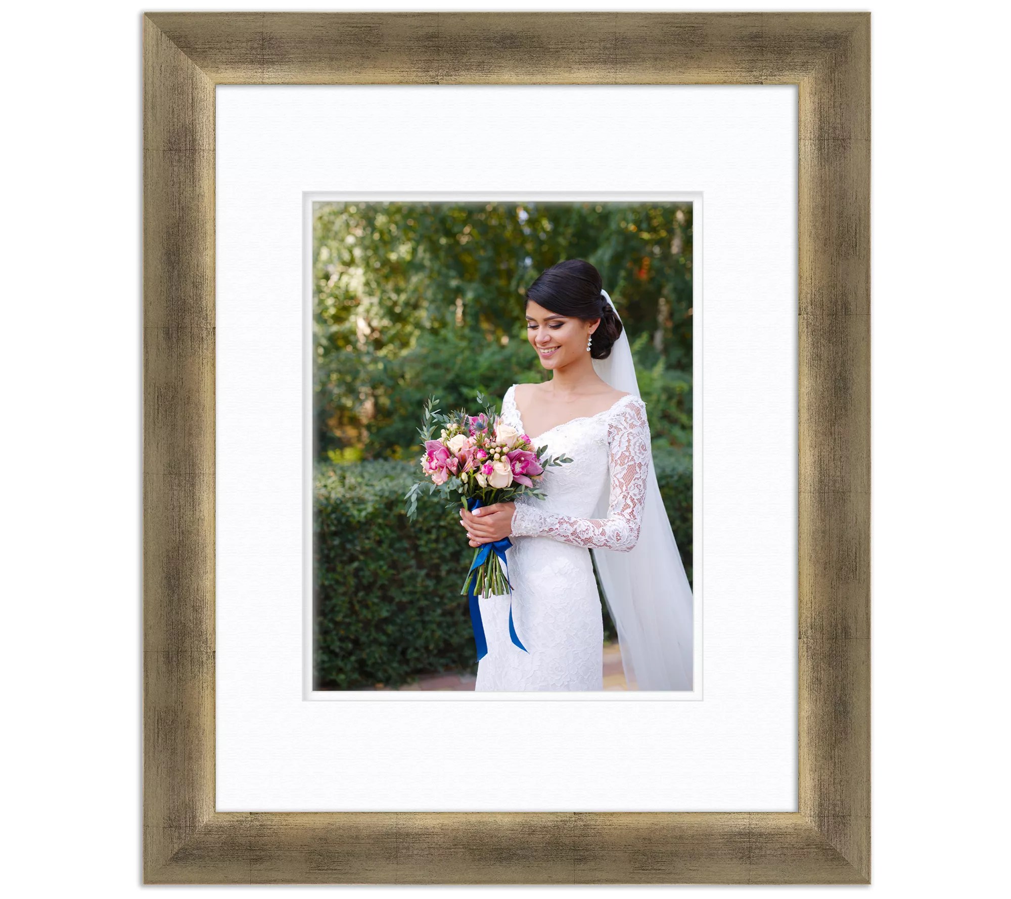 Courtside Market Gala Champagne 16x20 Frame, 11x14 Opening