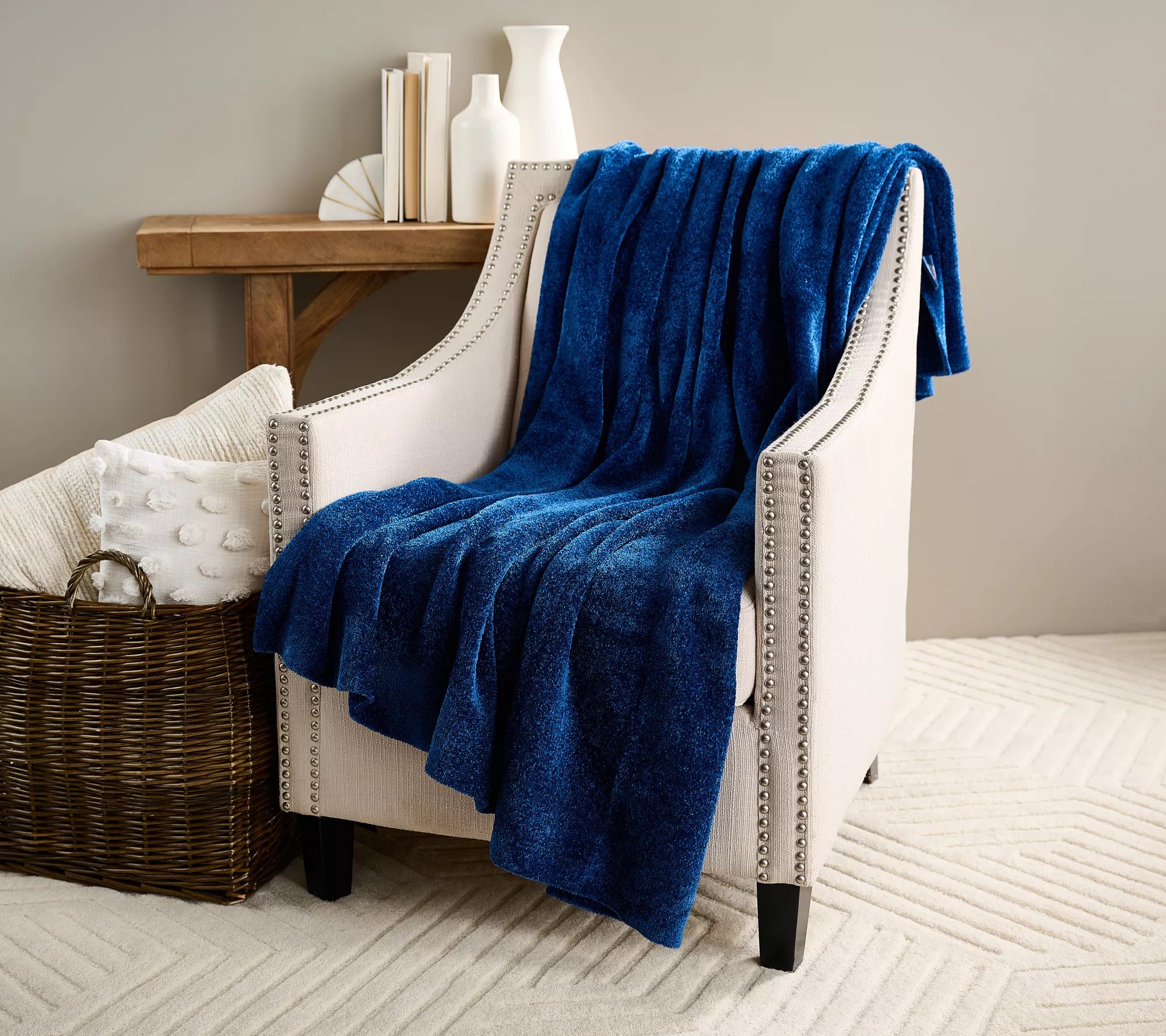 Home Reflections Luxe Knit Oversized Throw