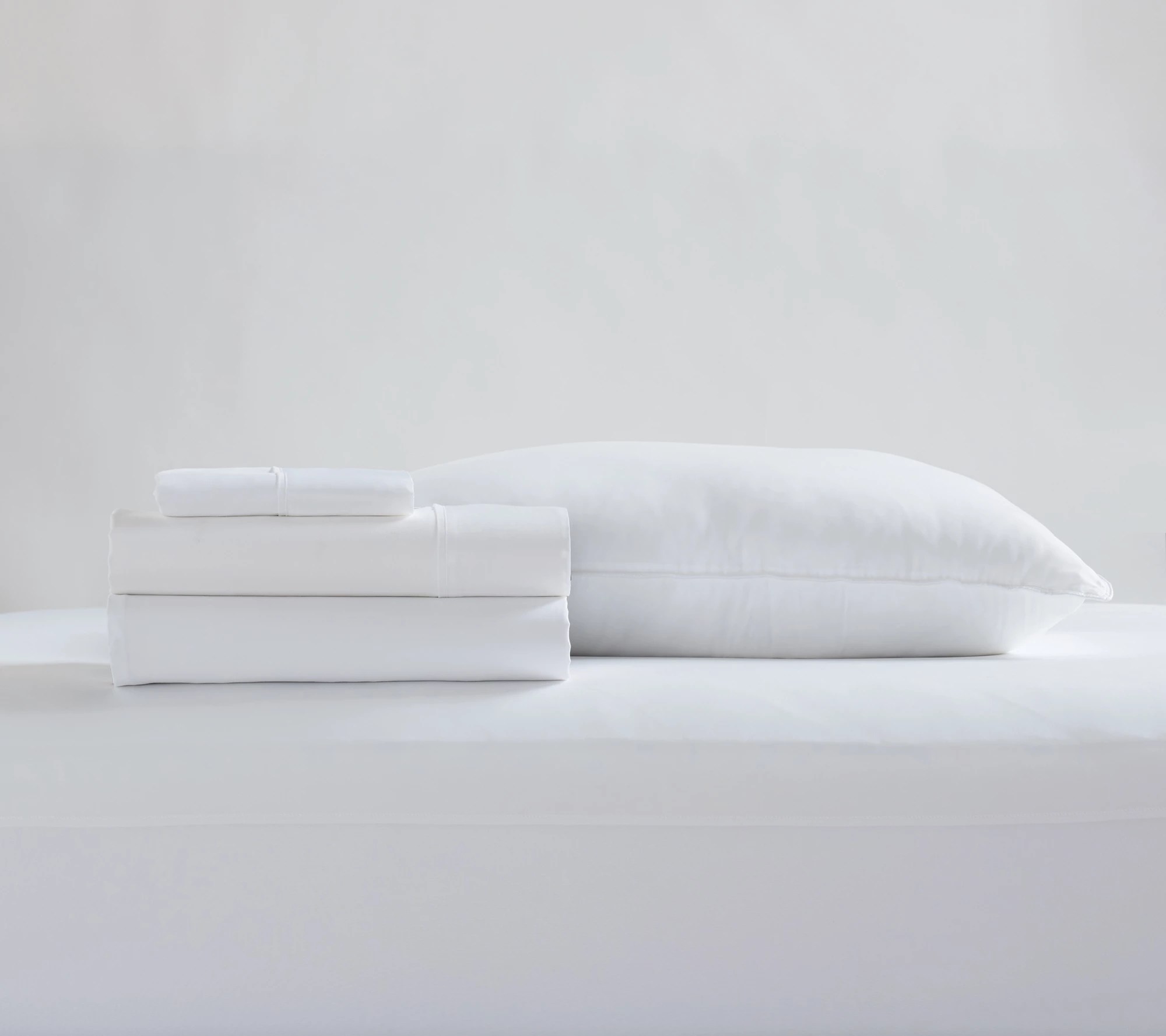 Serta Classic Bedding Bundle Twin XL