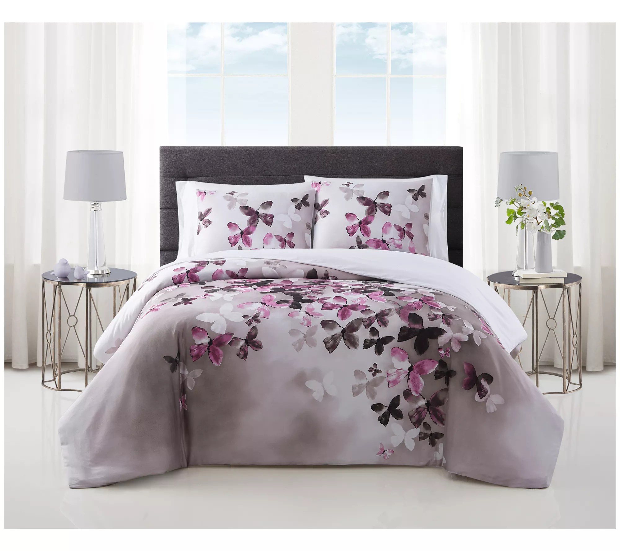 Vince Camuto Lissara 3Piece King Comforter Set