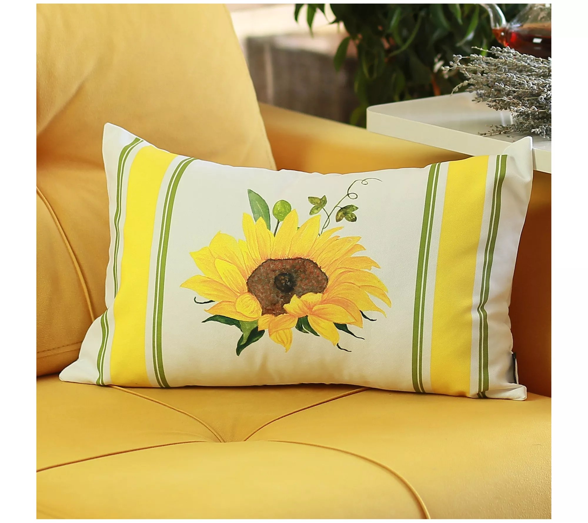 HomeRoots Set of 2 20" Fall Sunflower Lumbar Pillow Covers