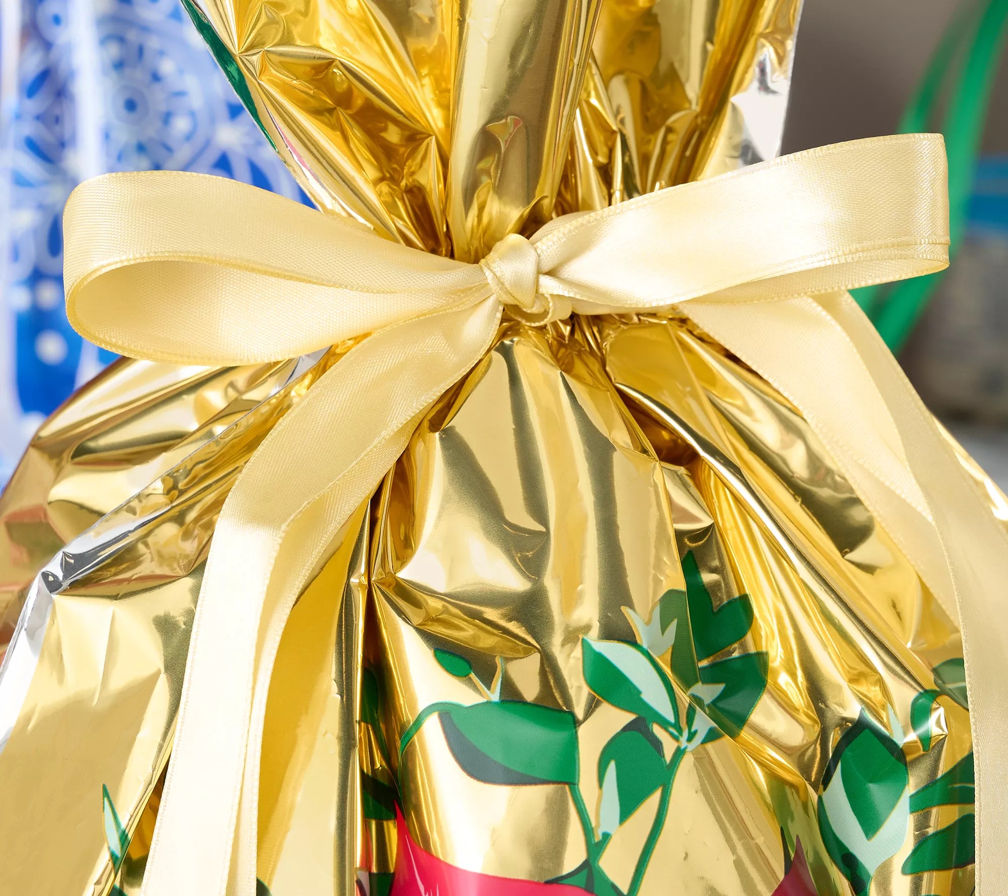 "As Is" Kringle Express 100Pc Gift Bags & Tags Set