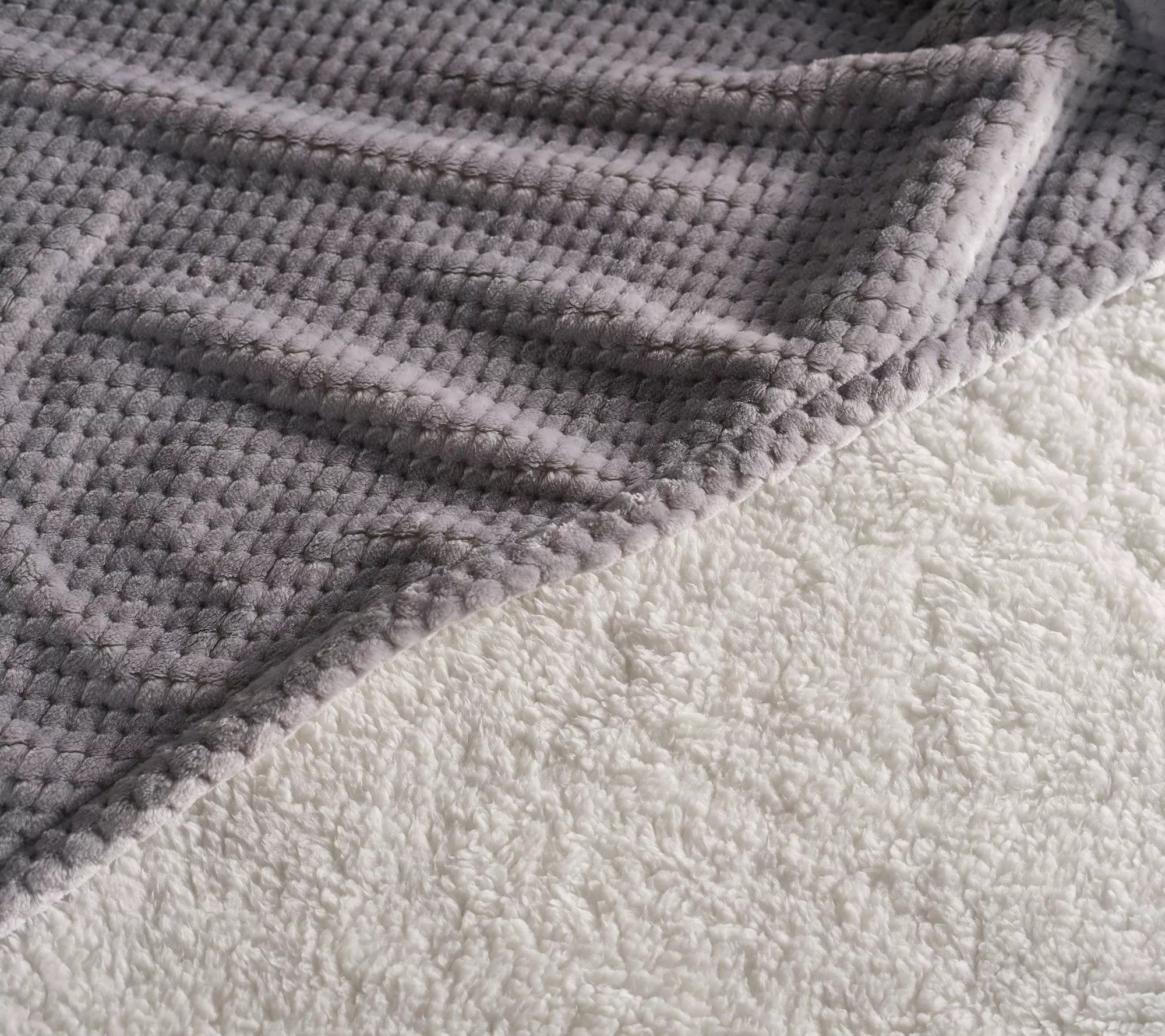 Berkshire and Sherpa Reversible Blanket King