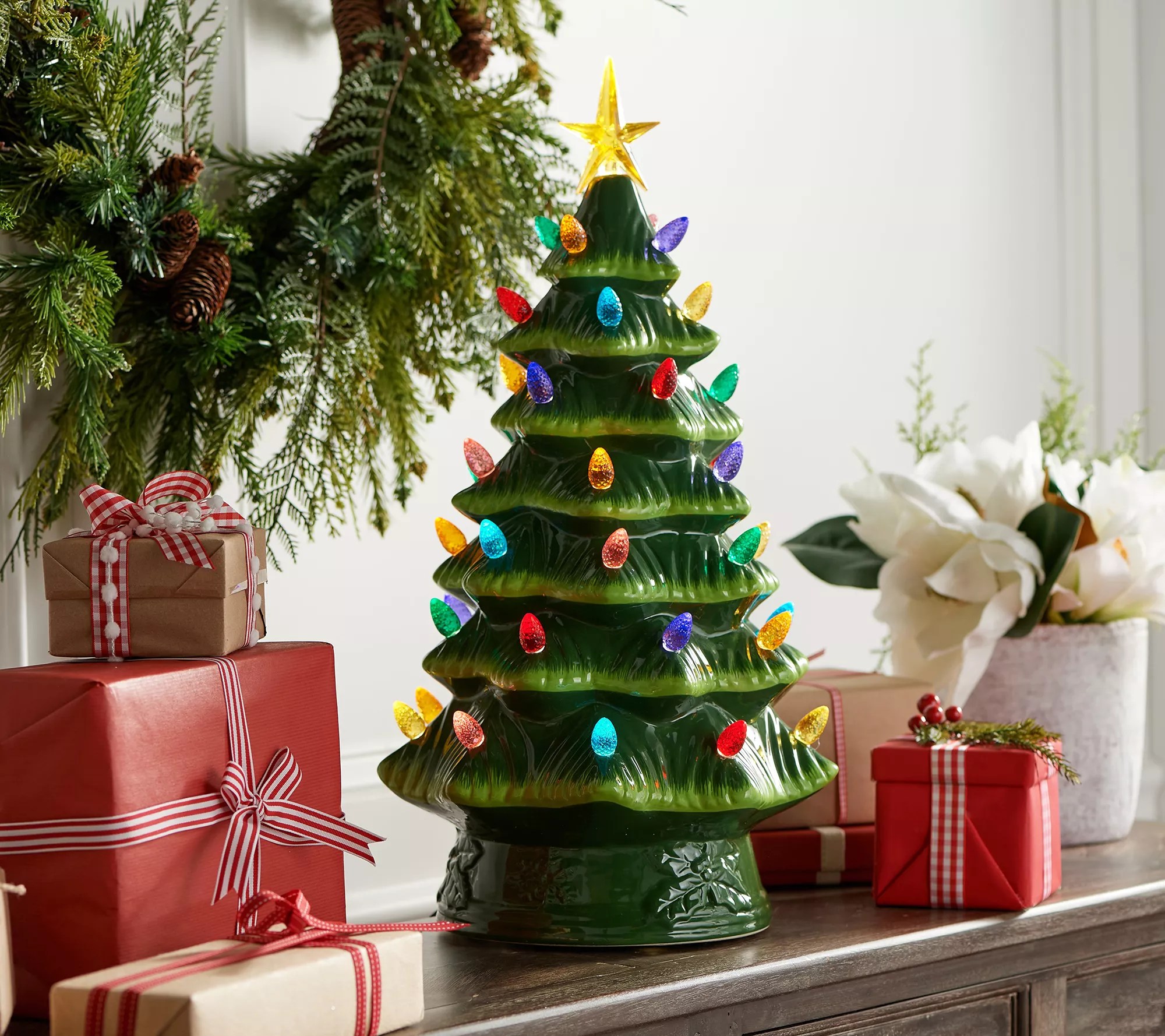 Mr. Christmas Musical Nostalgic Christmas Tree