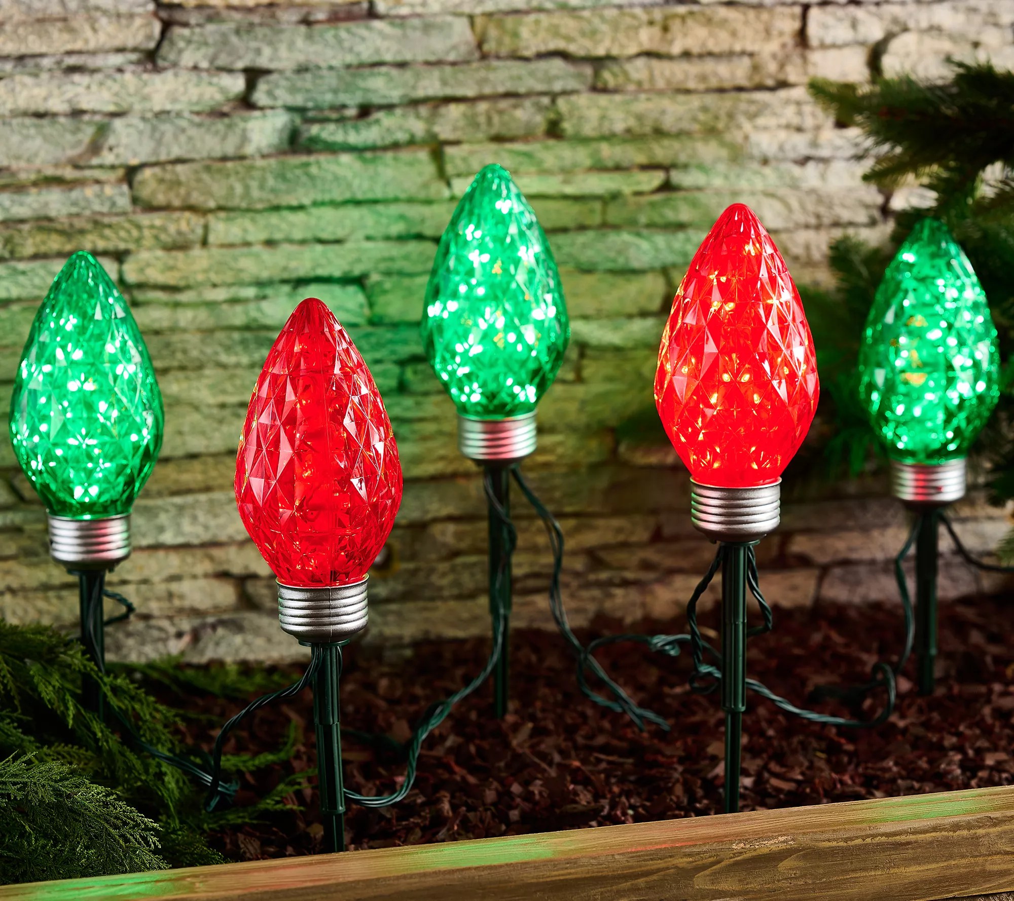 Bethlehem Lights Oversized Faceted C9 Stake Lights