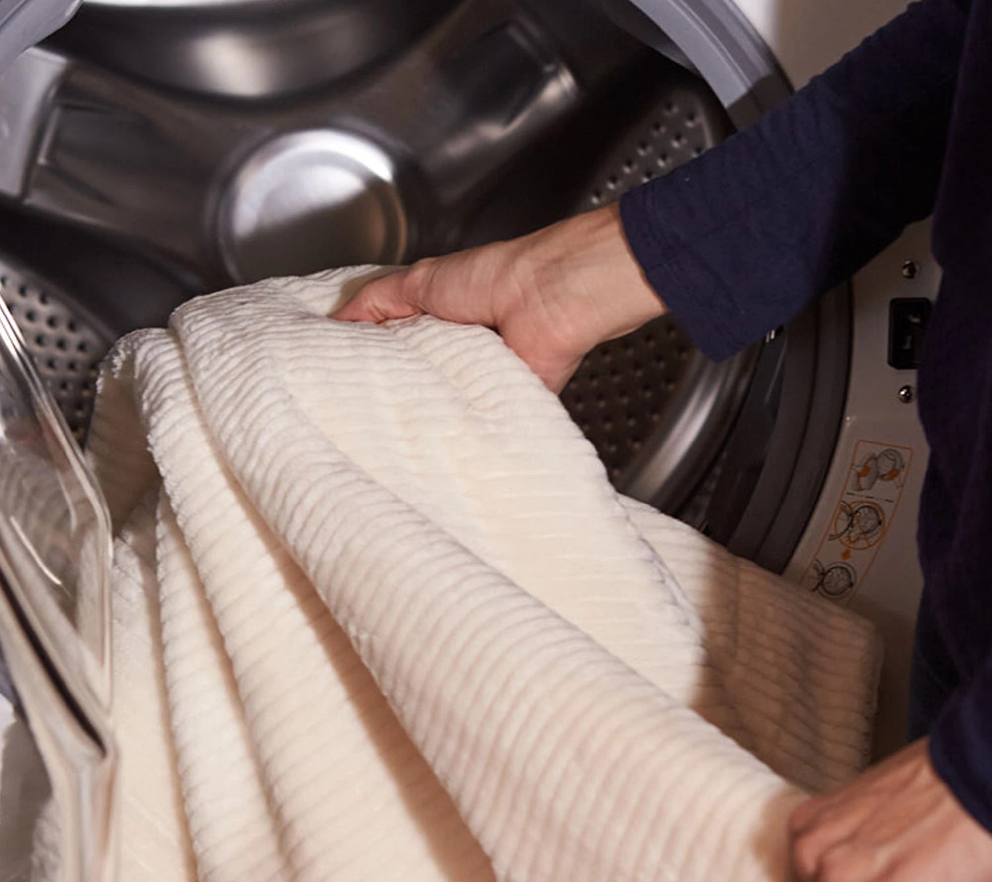 Berkshire Blanket Primalush Intellisense Full Blanket