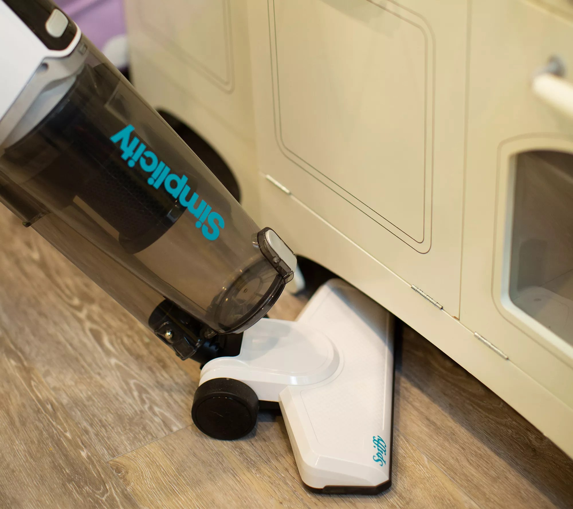 Simplicity Vacuums Spiffy Broom Vacuum Cleaner