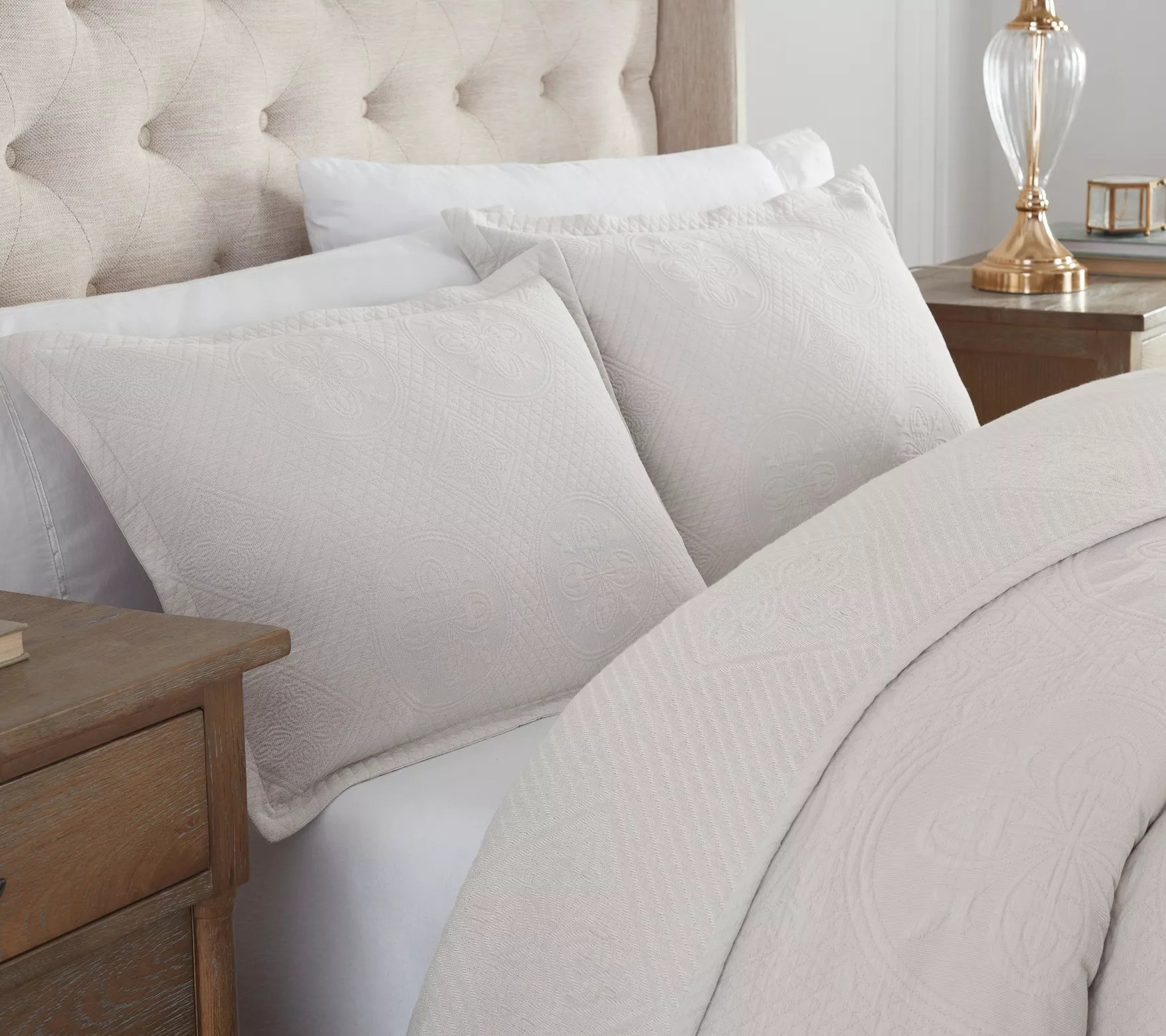 Waverly Matelasse Queen Cotton Oversized Bedspread Set Grey