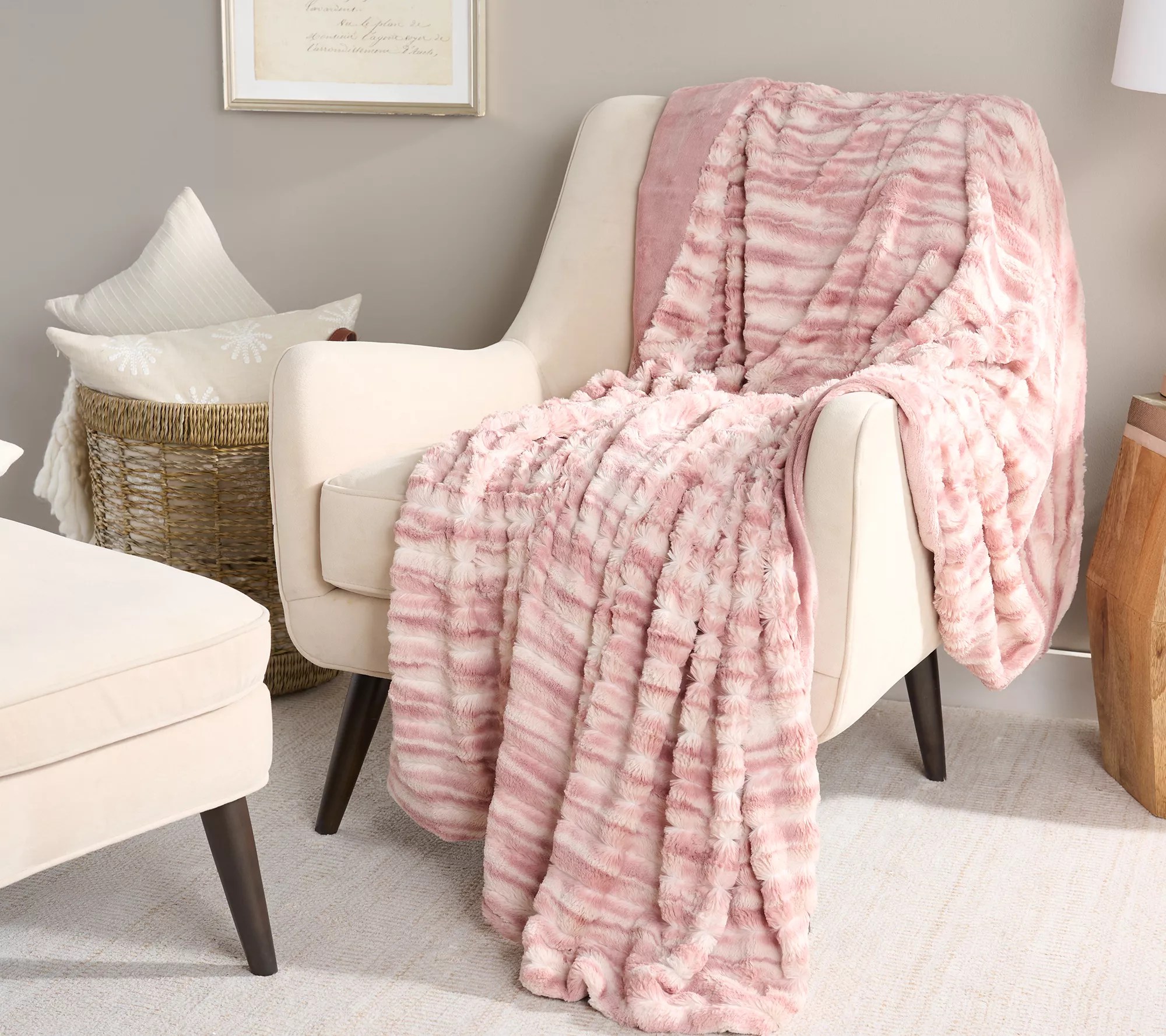 Berkshire Grace Fur 60x70 Throw