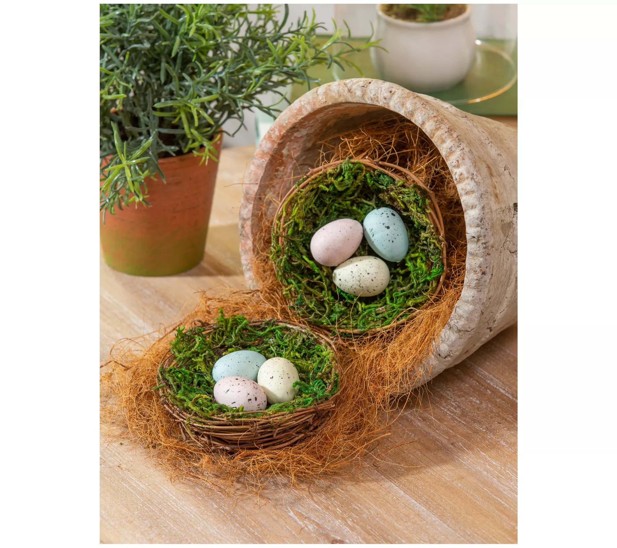 Evergreen Set of 4 Artificial Easter Eggs in Nest Table Decor