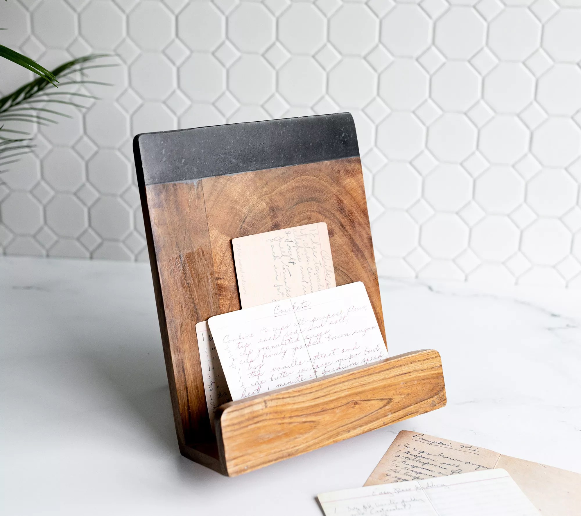 Foreside Home & Garden Cook Book Holder with Mable