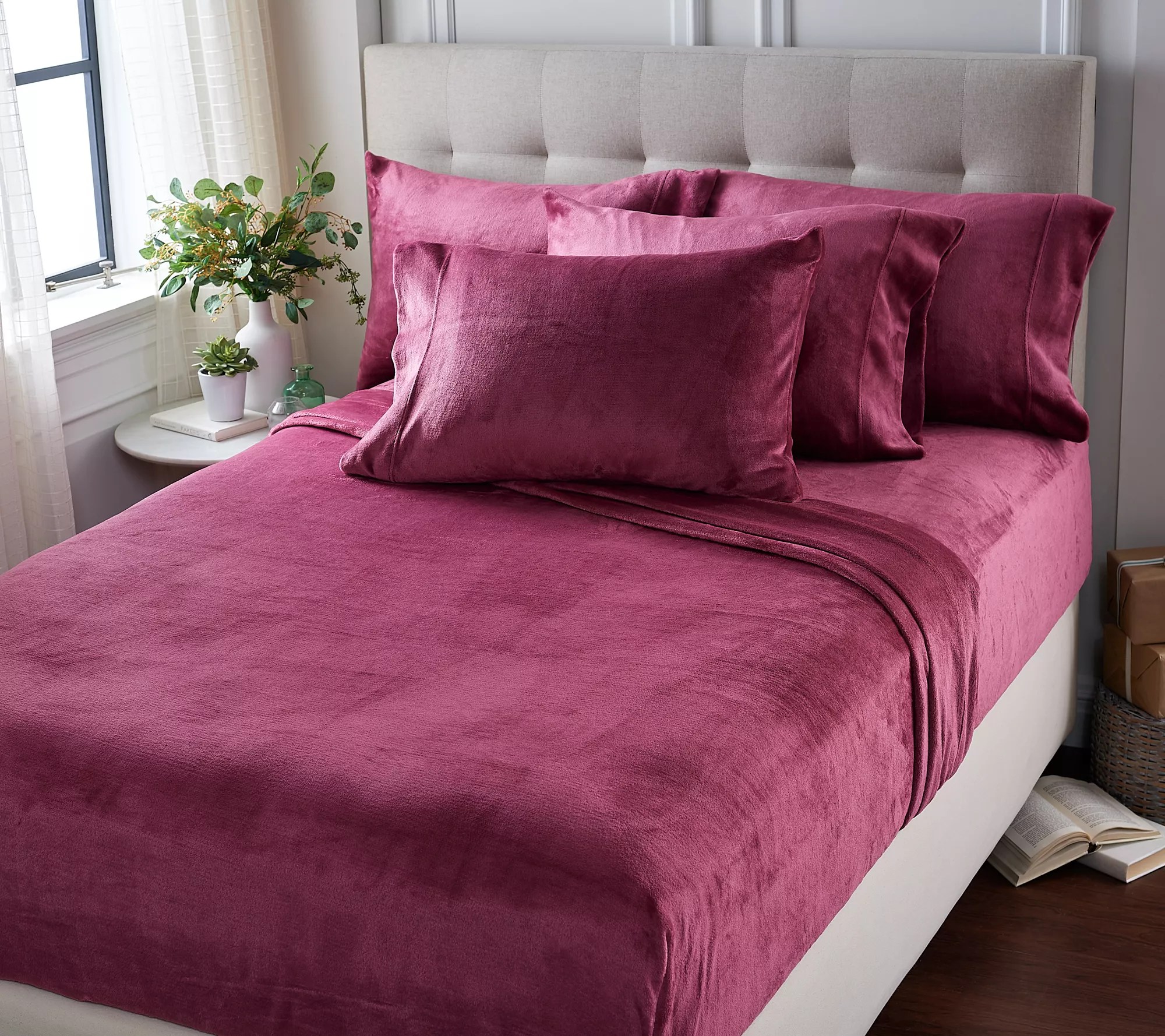 Berkshire Velvetsoft Sheet Set w/ Extra Cases Queen