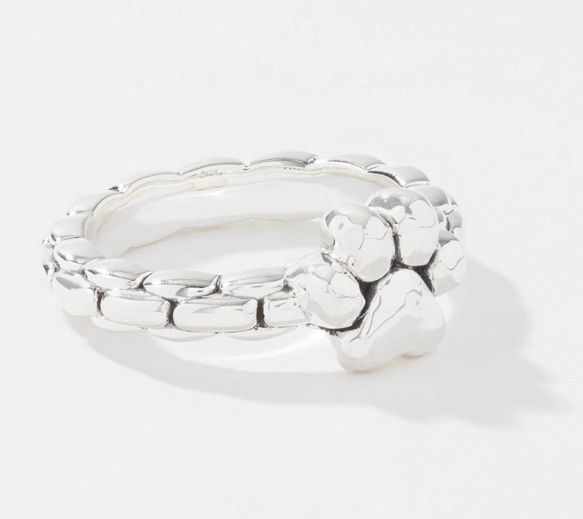 JAI Sterling Silver Symbols of Love Box Chain Band Ring